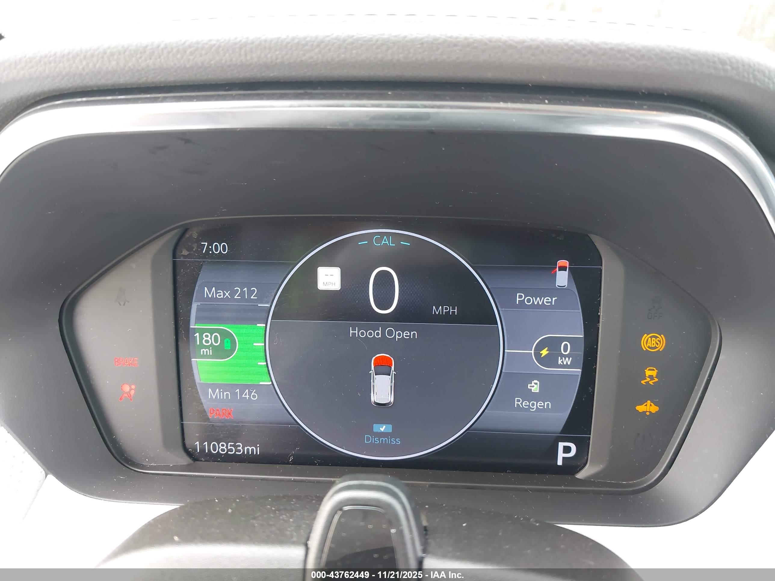 CHEVROLET BOLT image 7
