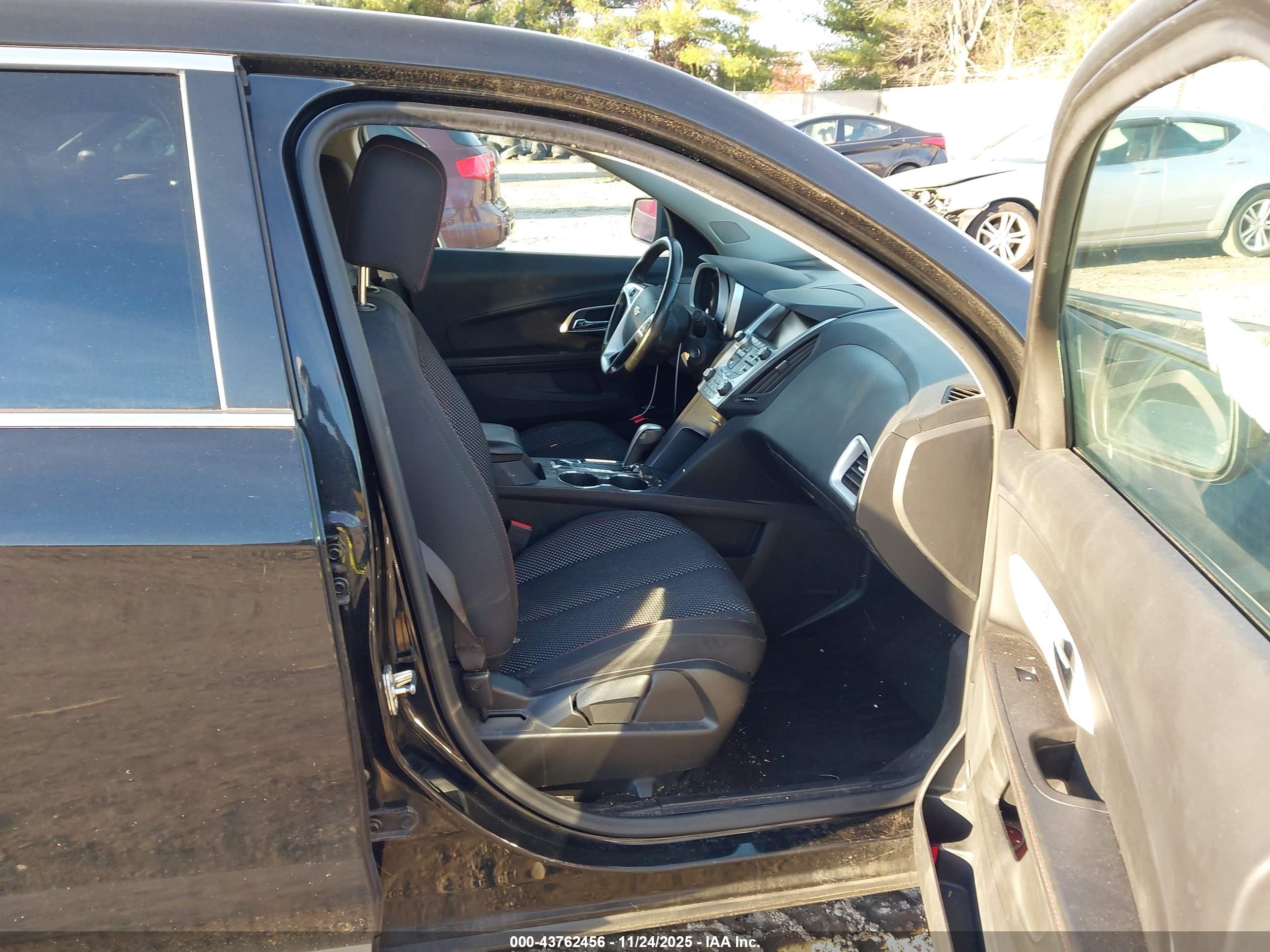 CHEVROLET EQUINOX image 5