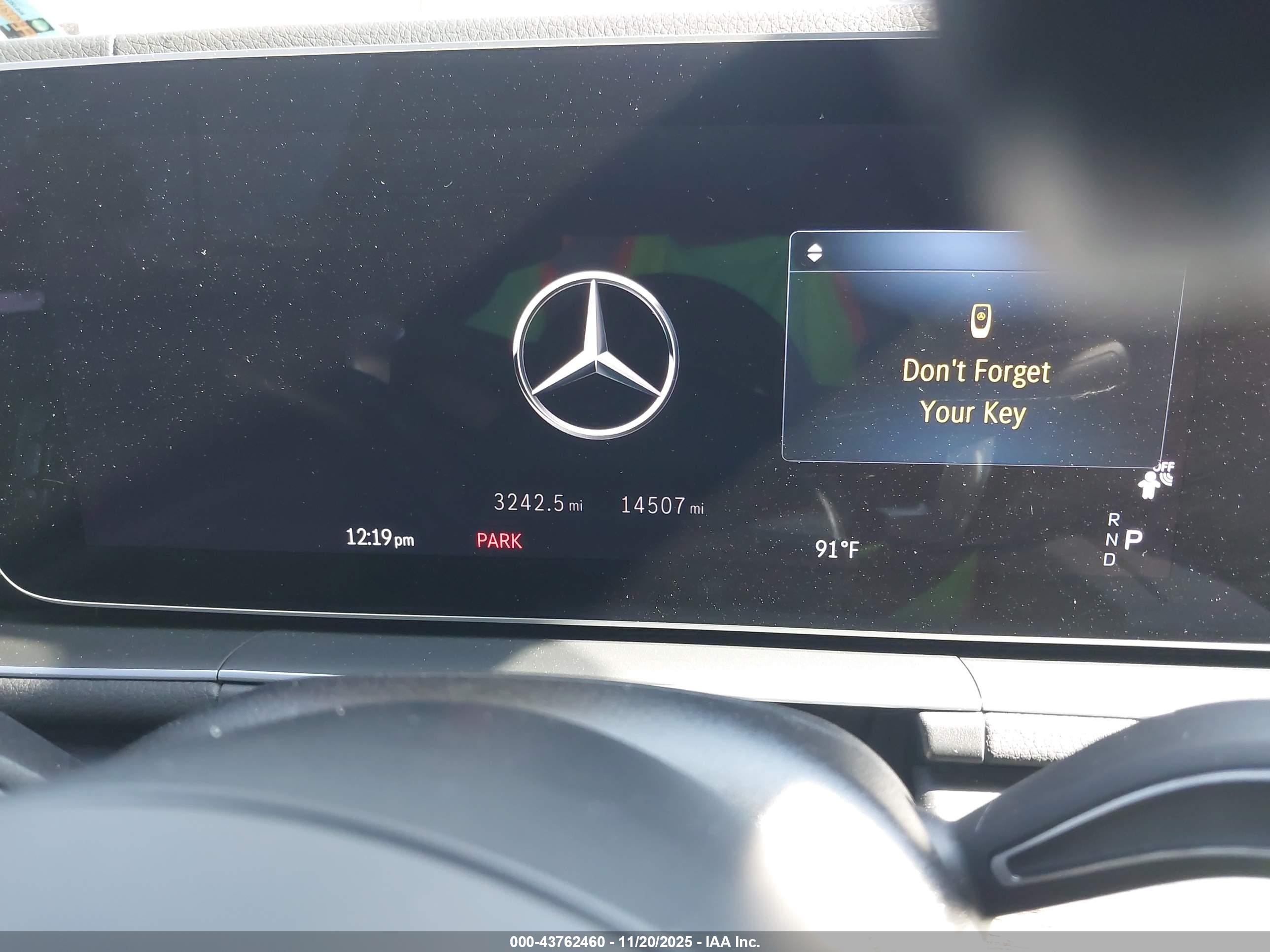 MERCEDES-BENZ GLS image 7