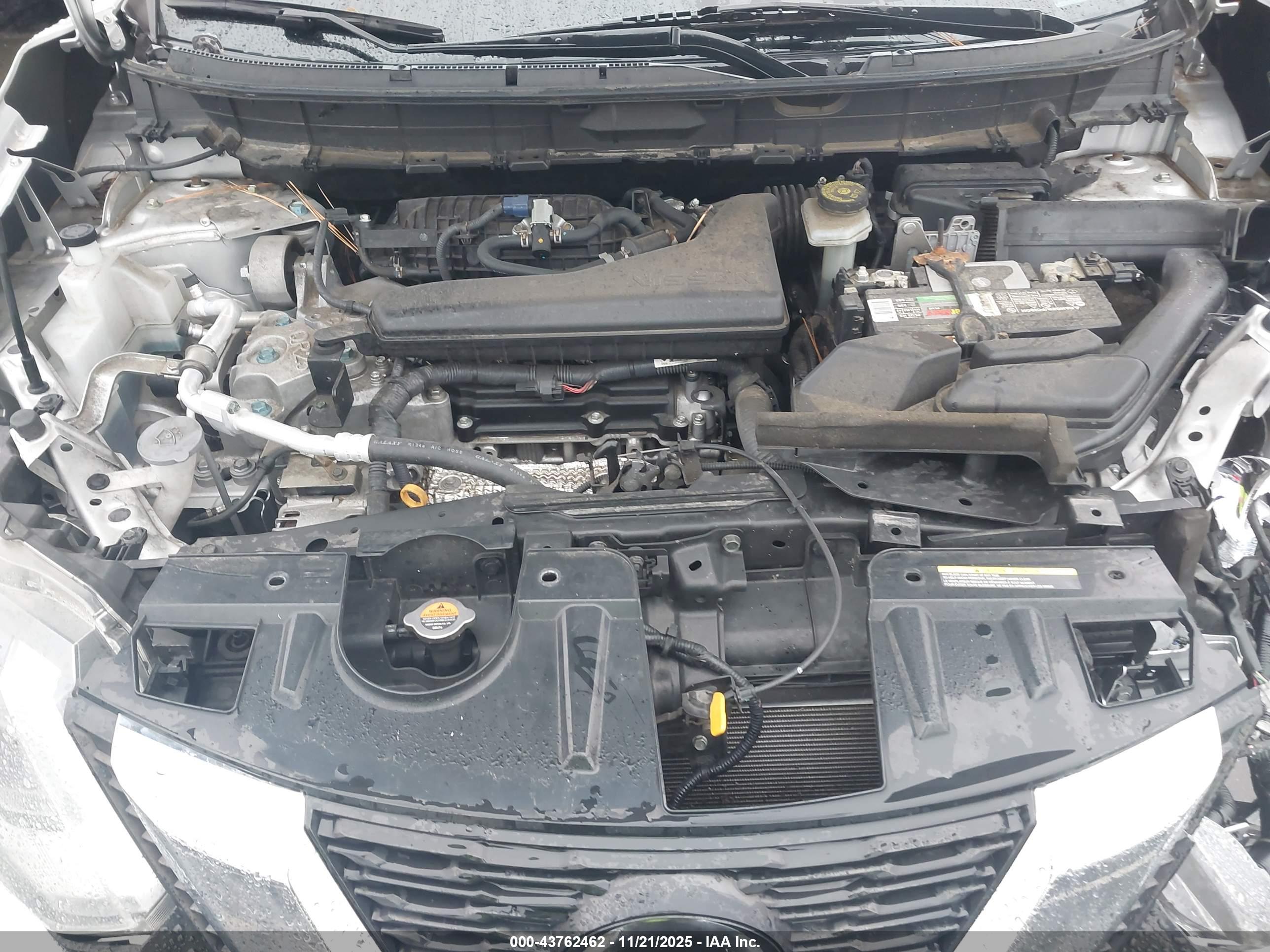 NISSAN ROGUE image 10