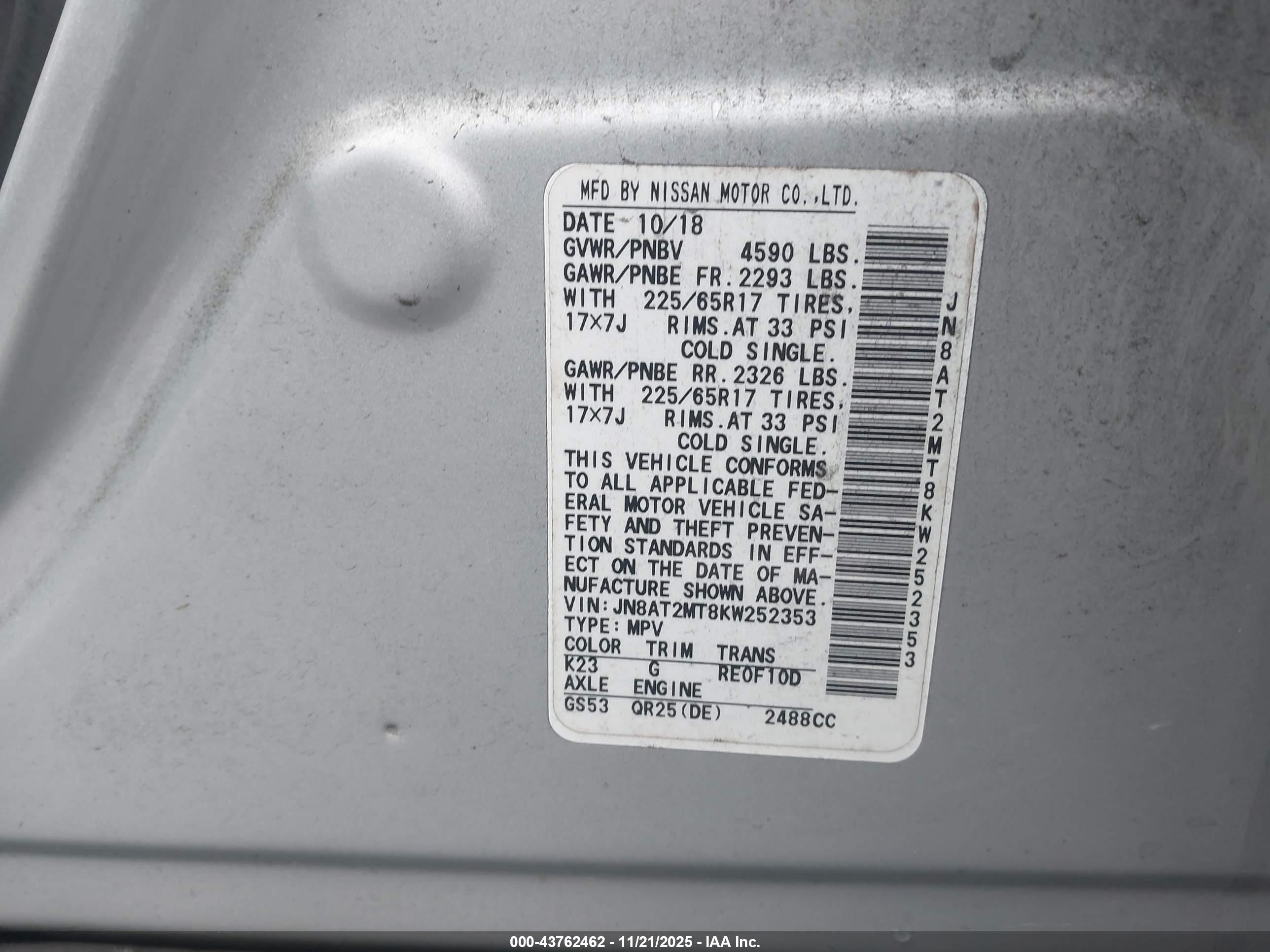 NISSAN ROGUE image 9