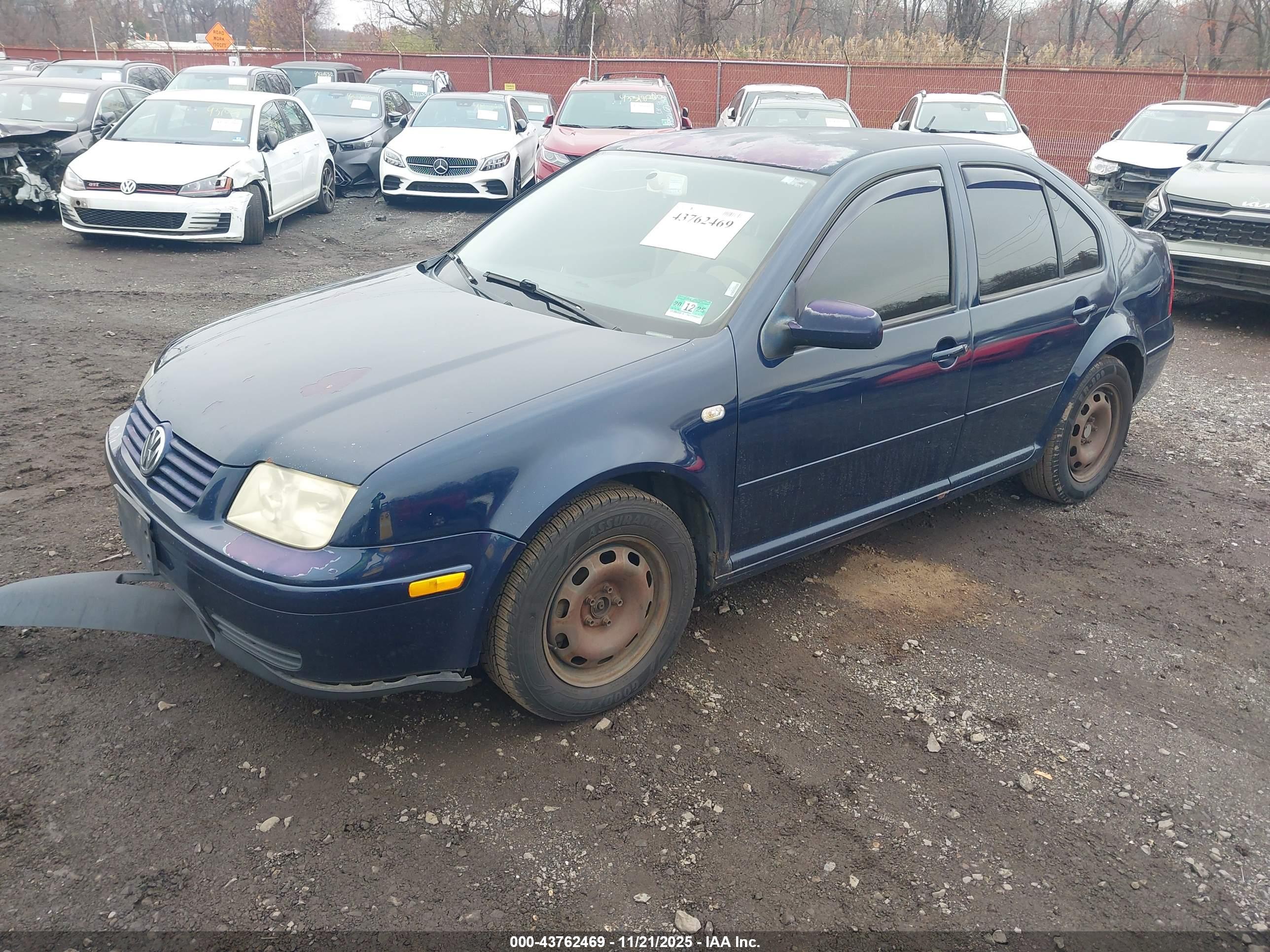 VOLKSWAGEN JETTA image 2