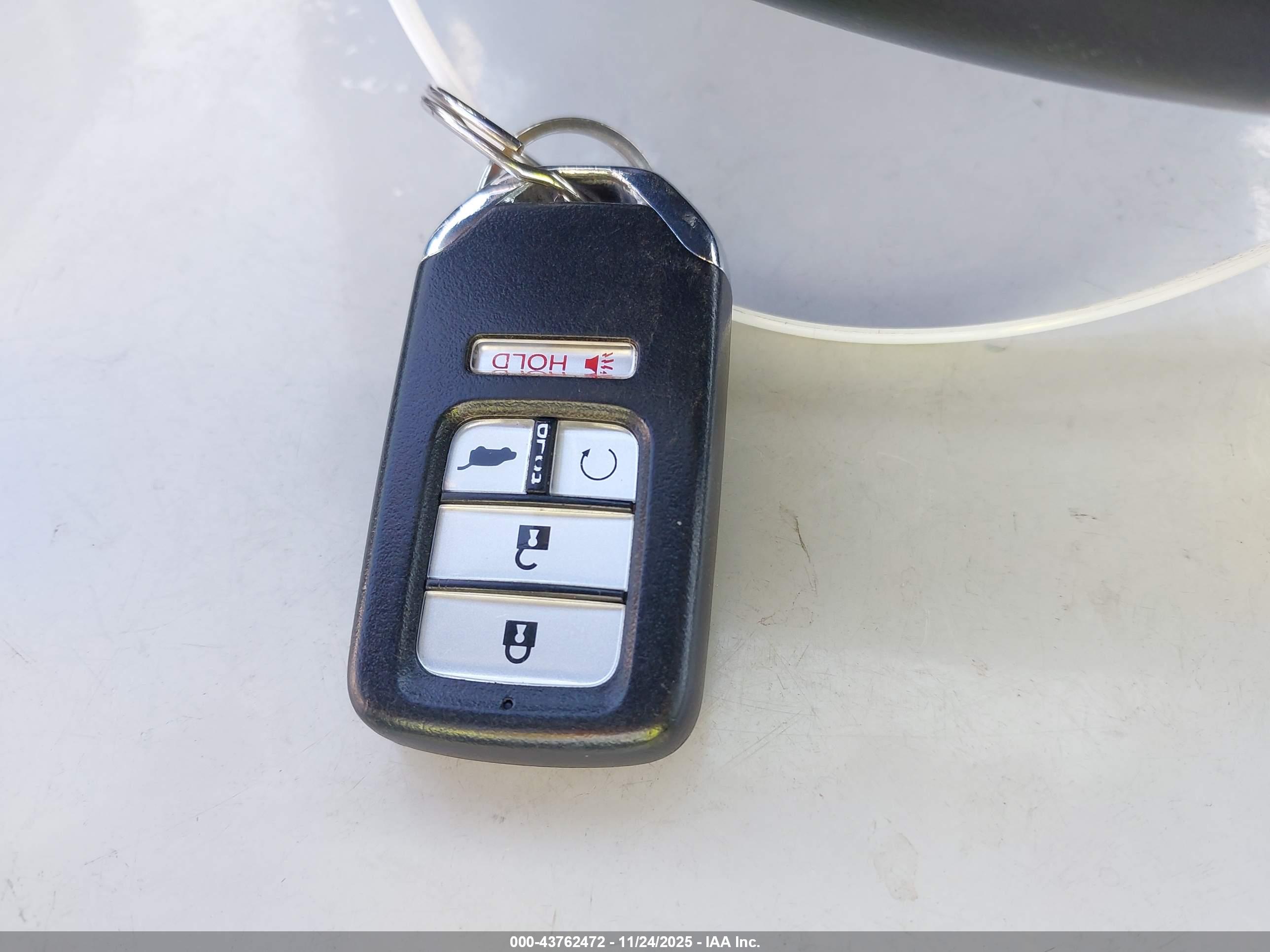 HONDA CR-V image 11