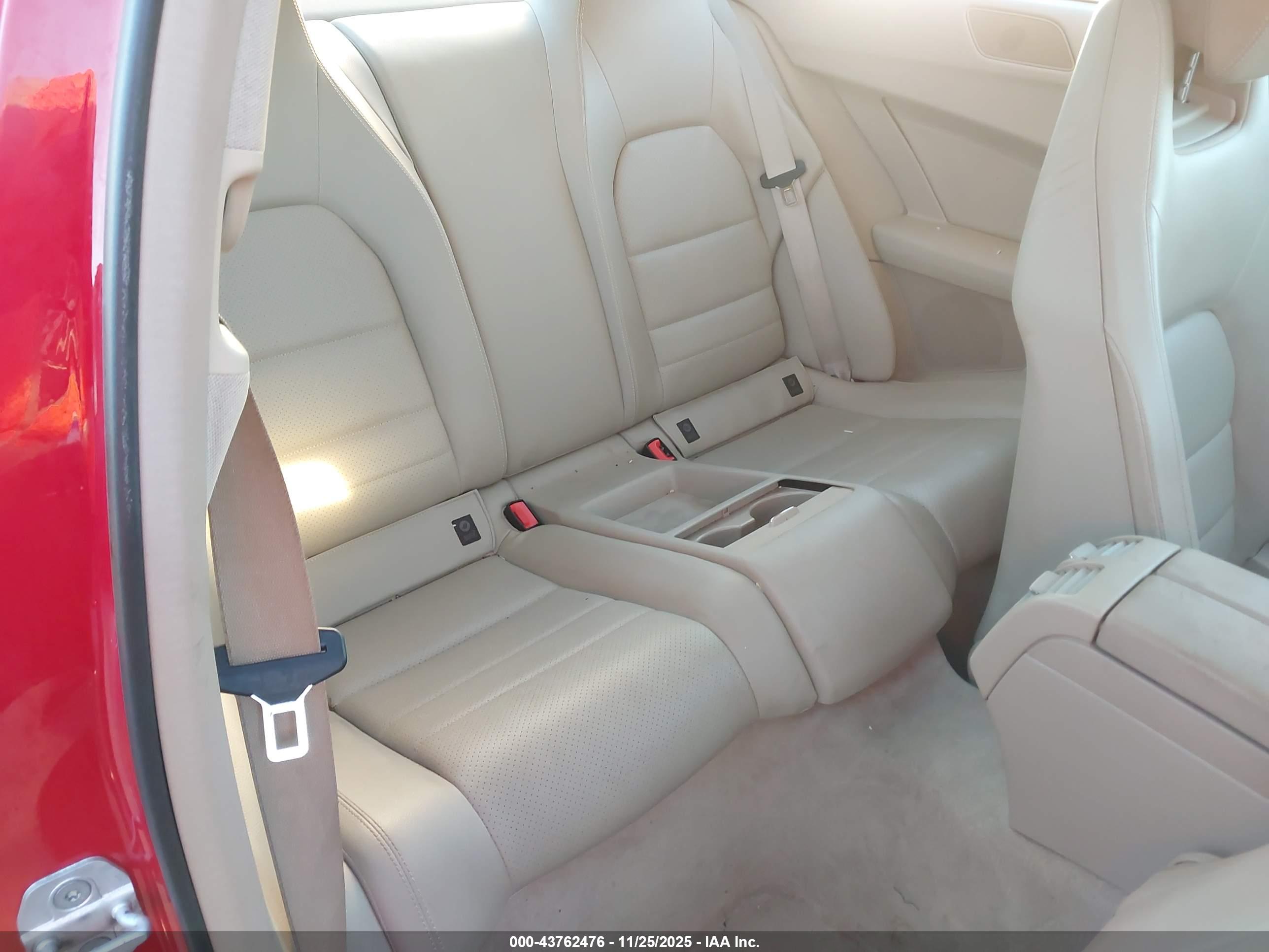 MERCEDES-BENZ C image 8