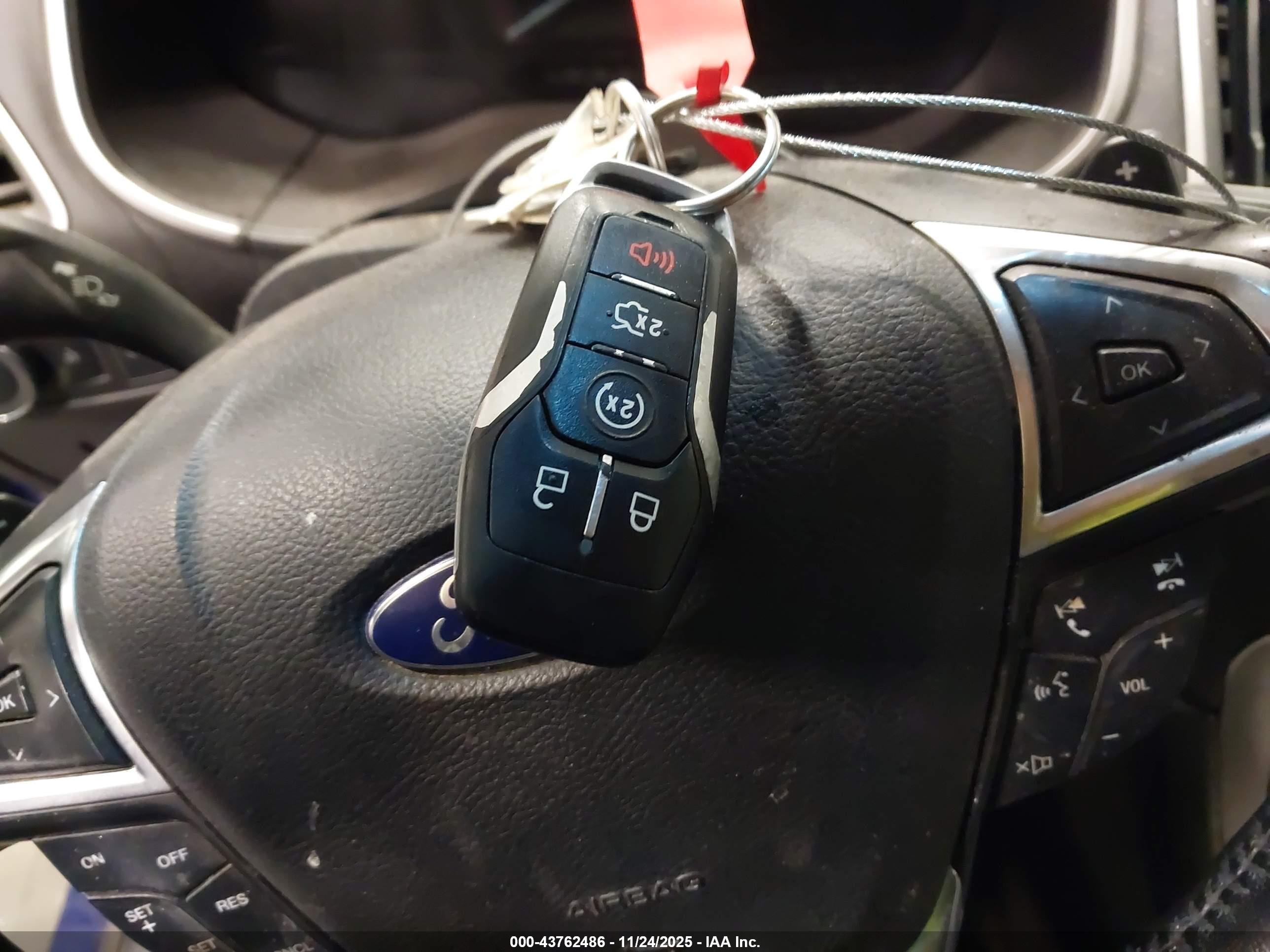 FORD EDGE image 11