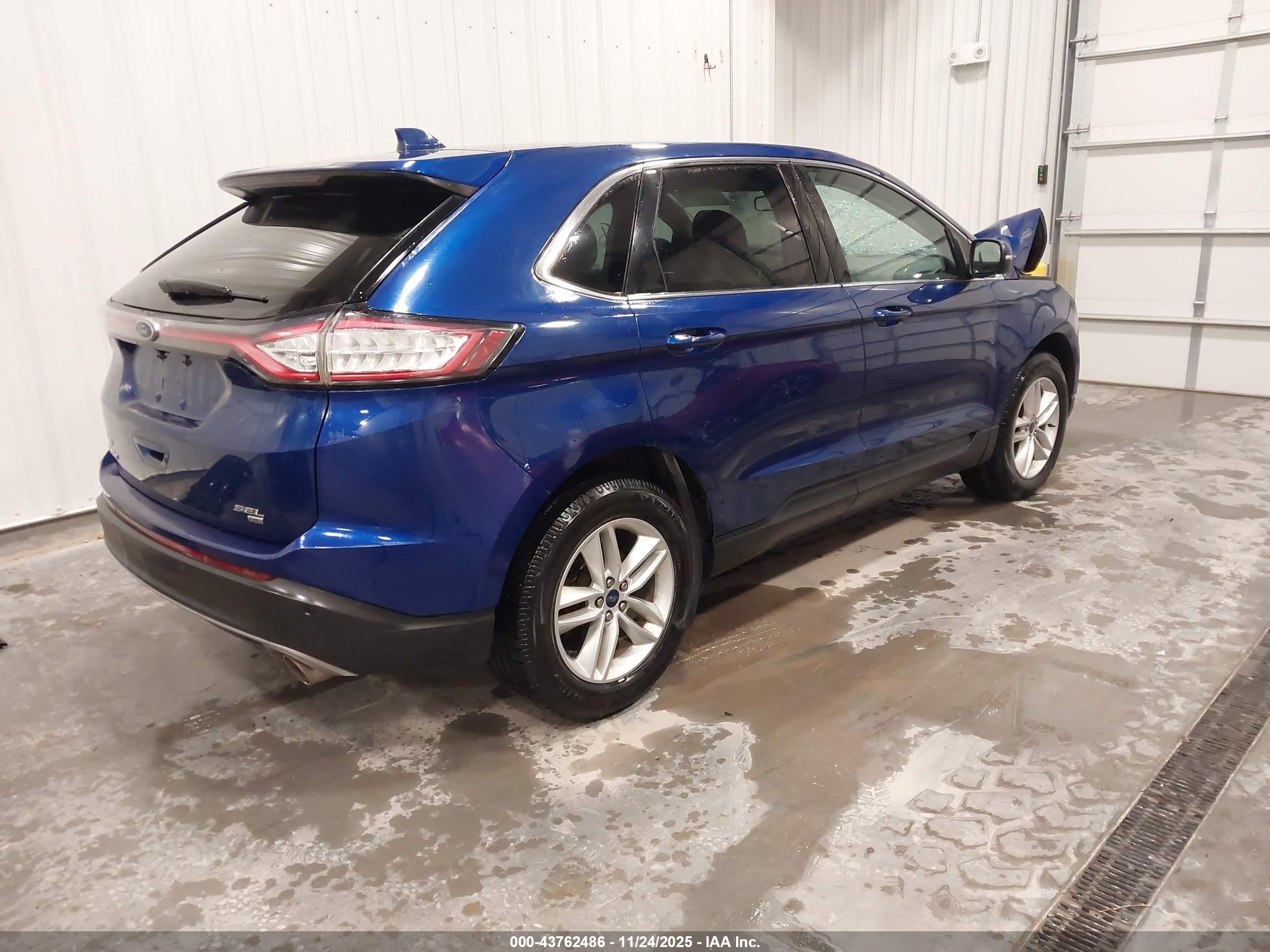 FORD EDGE image 4