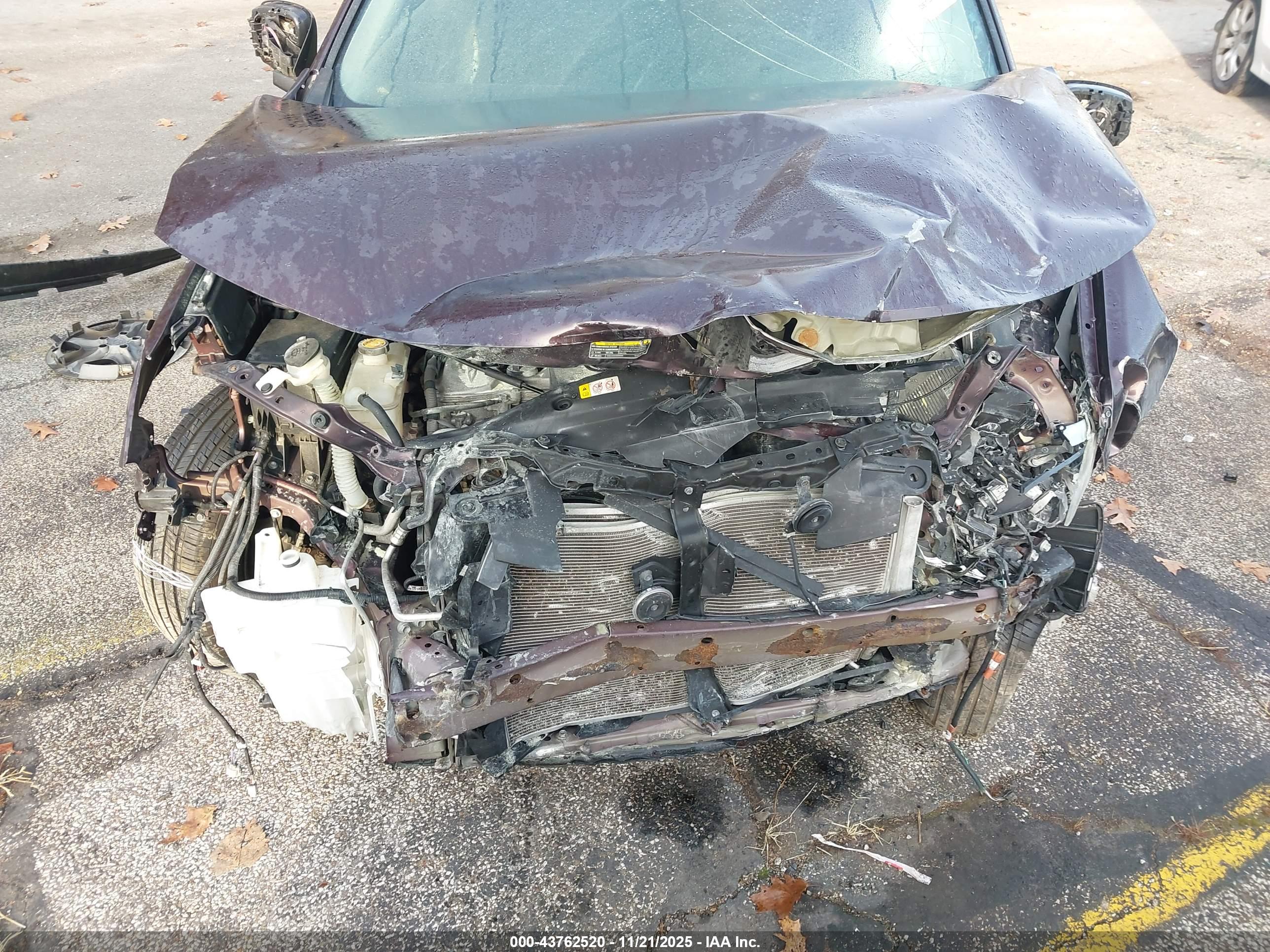 TOYOTA RAV4 image 6