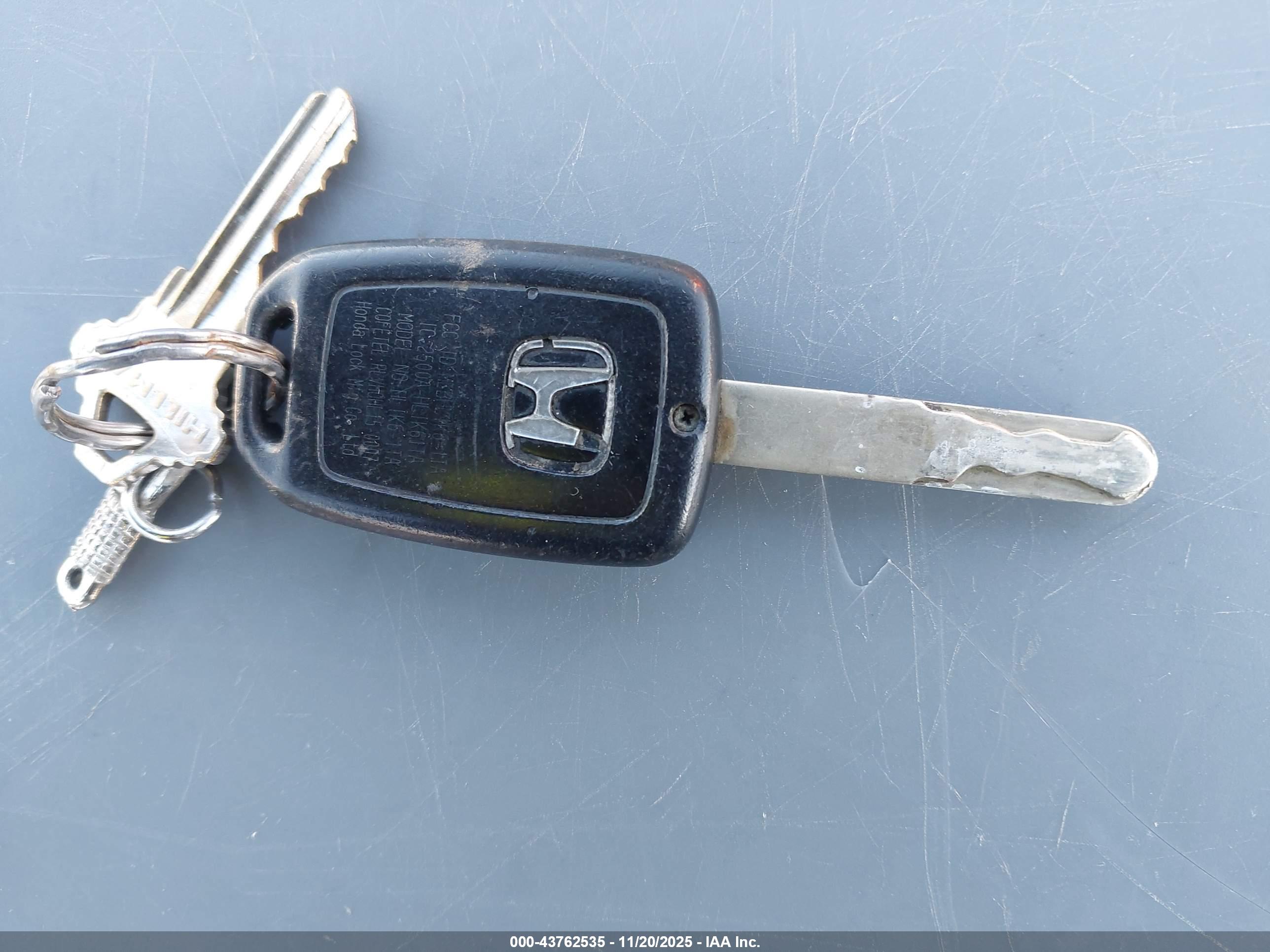 HONDA ACCORD image 11