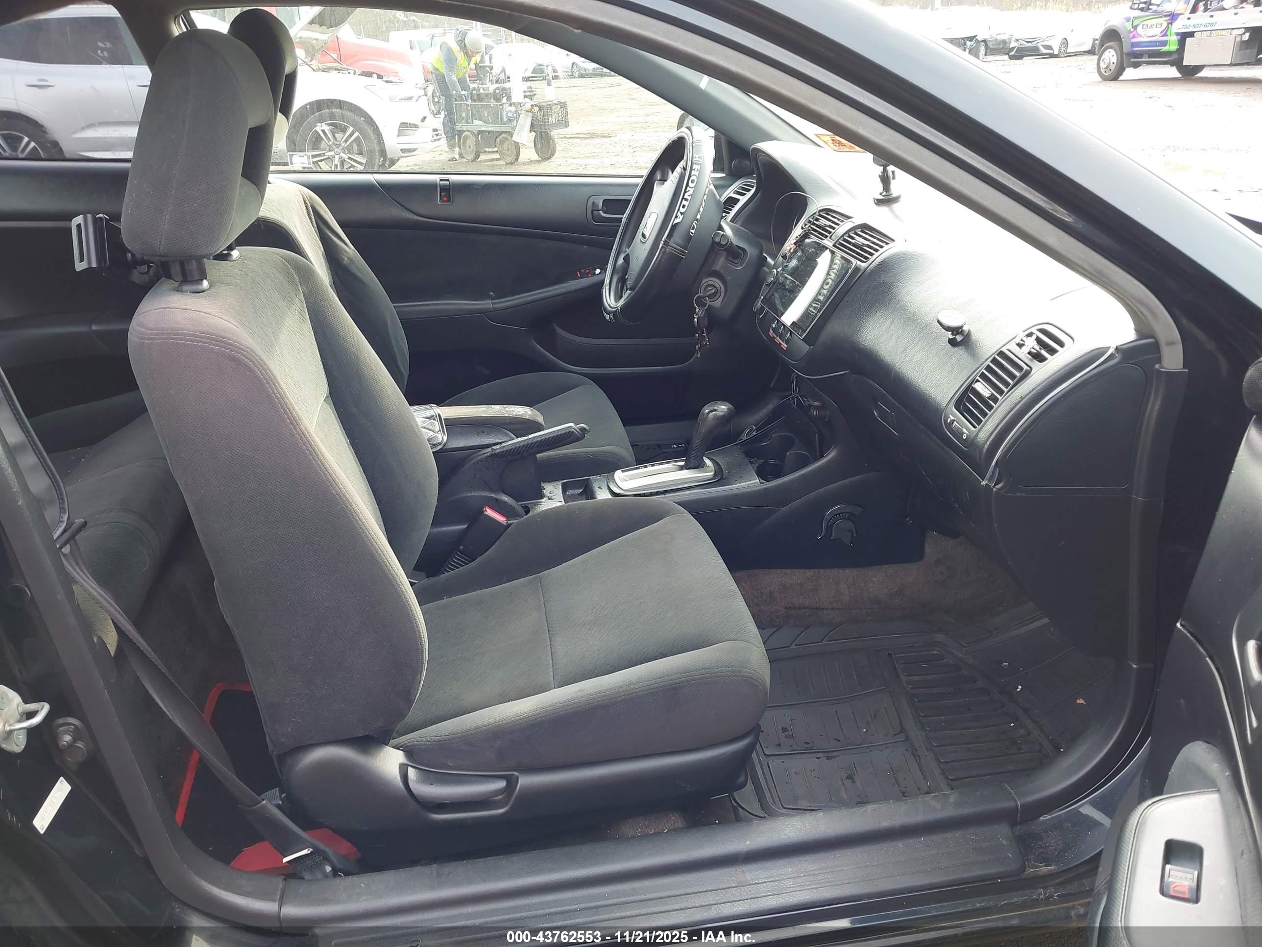 HONDA CIVIC image 5