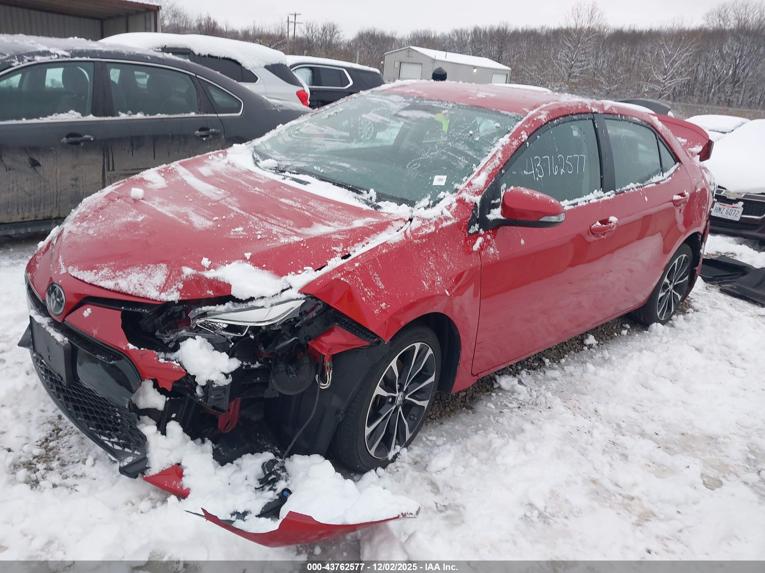 TOYOTA COROLLA image 2