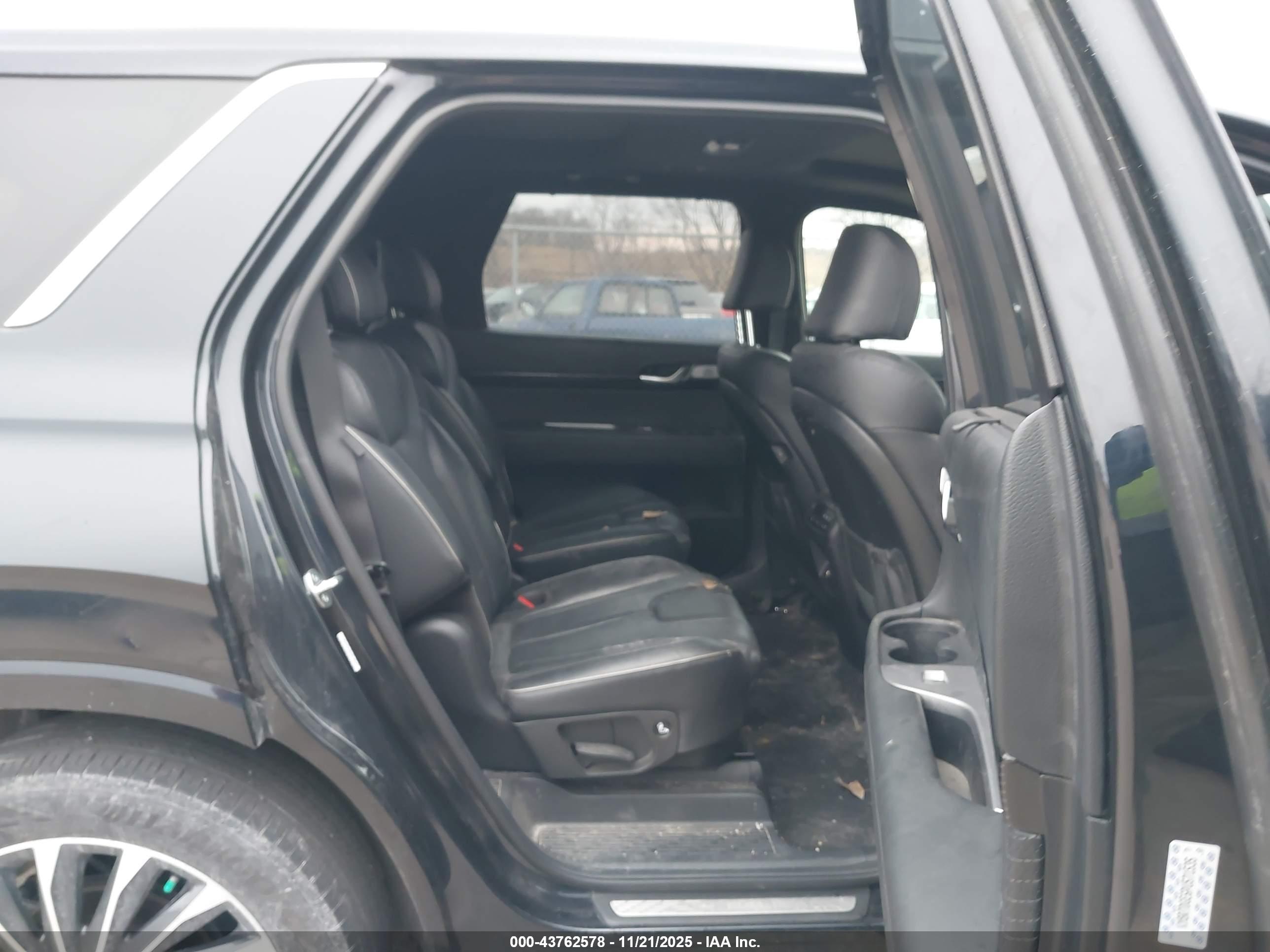 HYUNDAI PALISADE image 8
