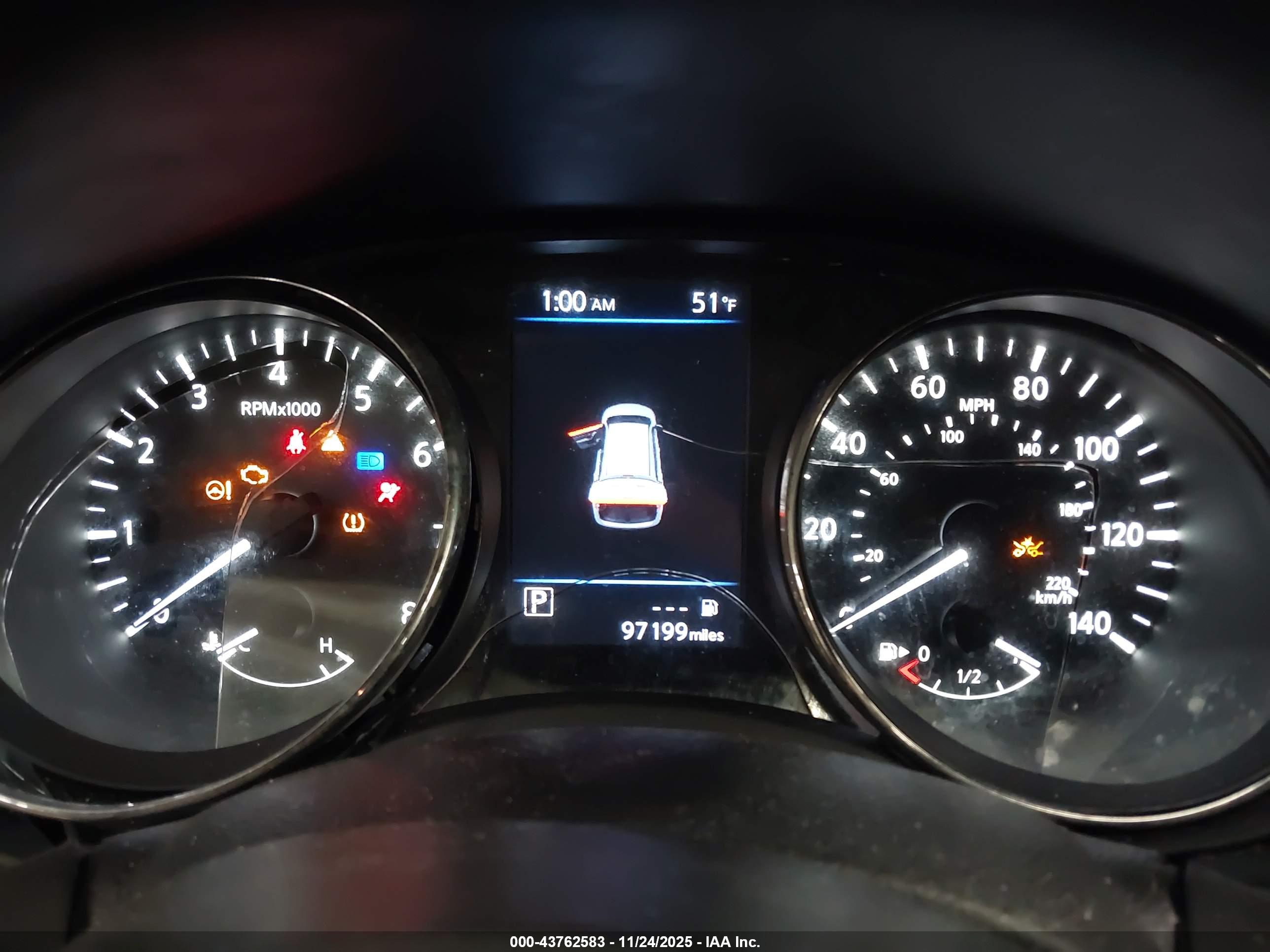 NISSAN ROGUE image 7