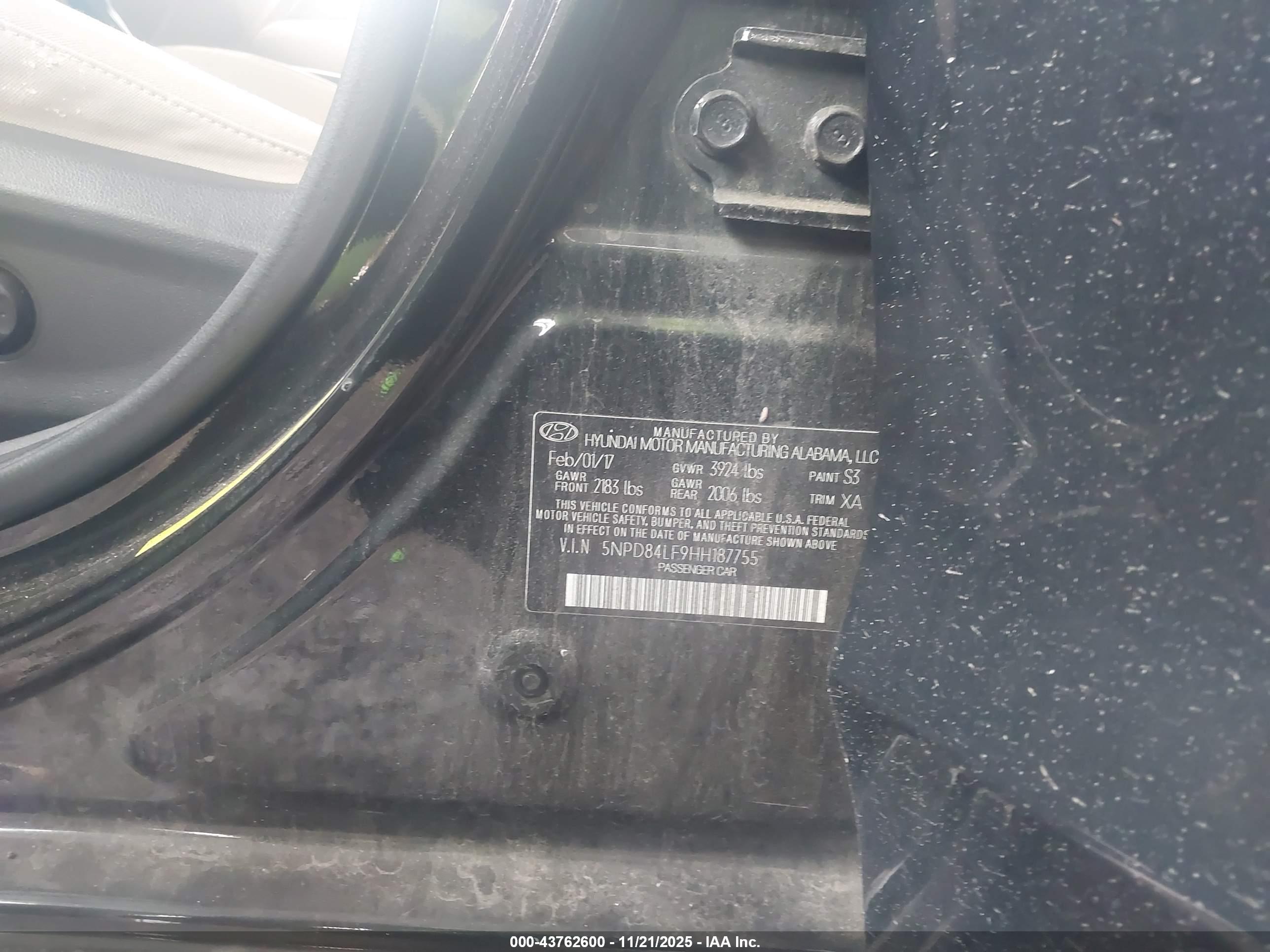 HYUNDAI ELANTRA image 9
