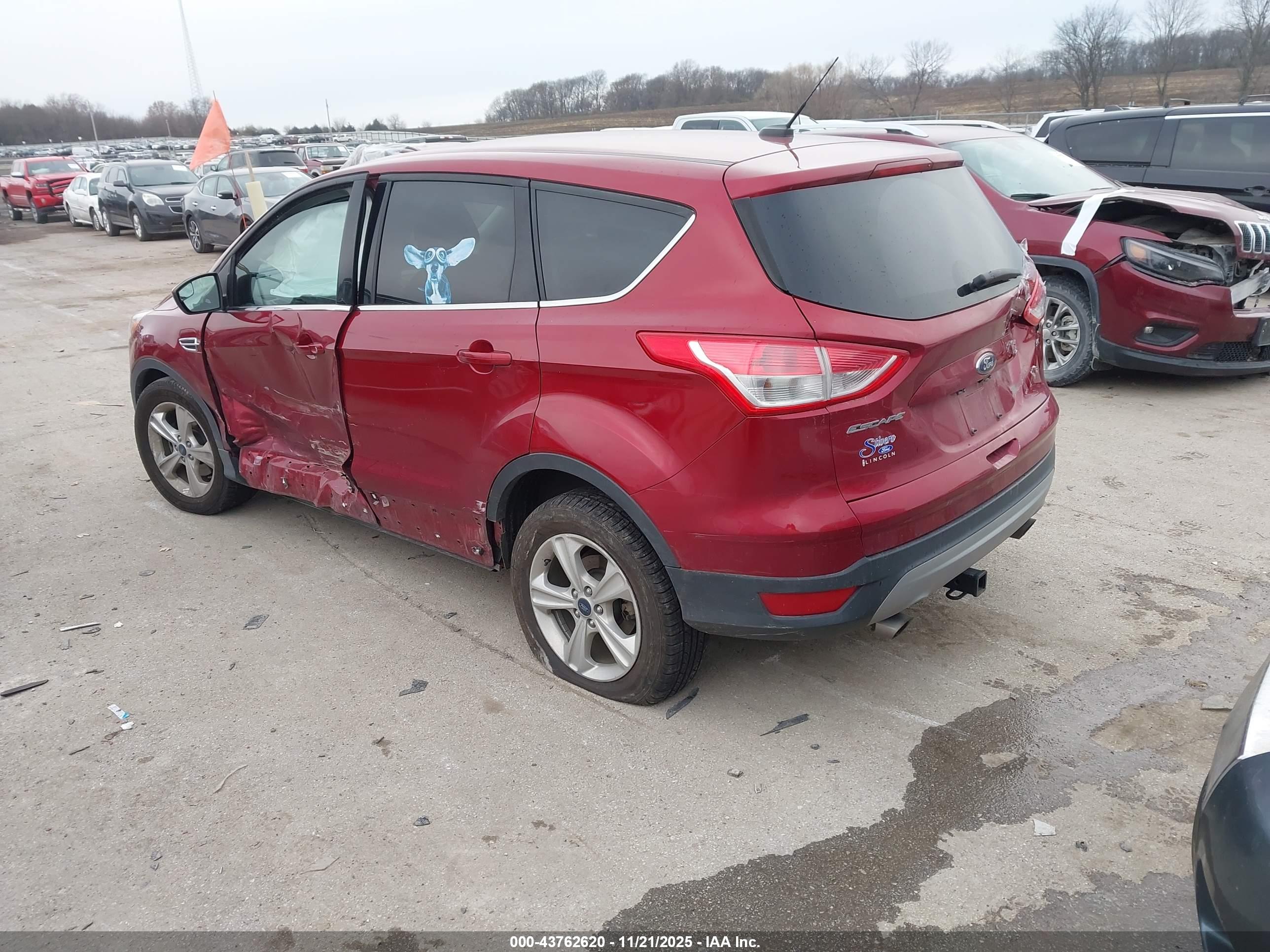FORD ESCAPE image 3