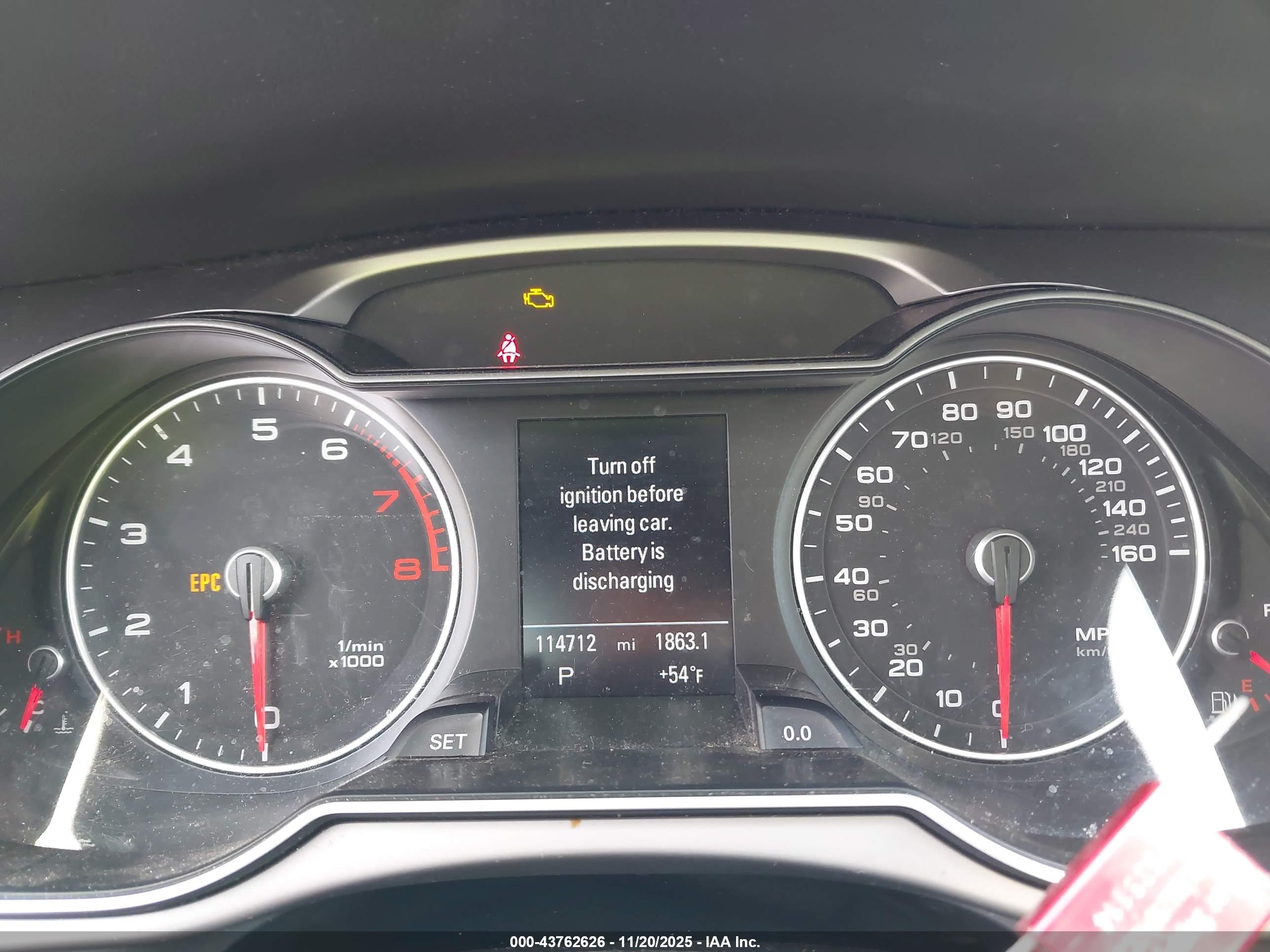 AUDI A4 image 7