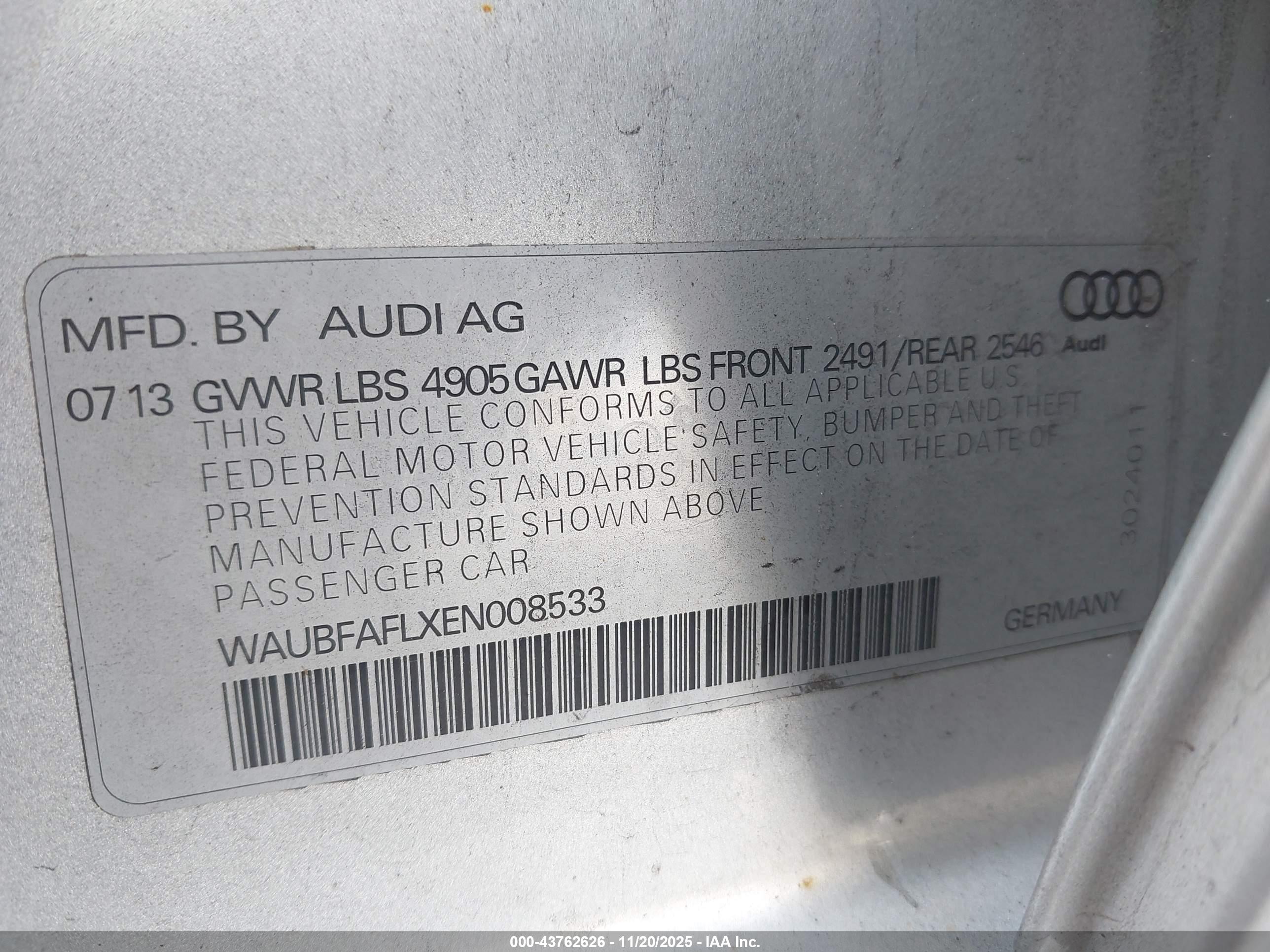 AUDI A4 image 9