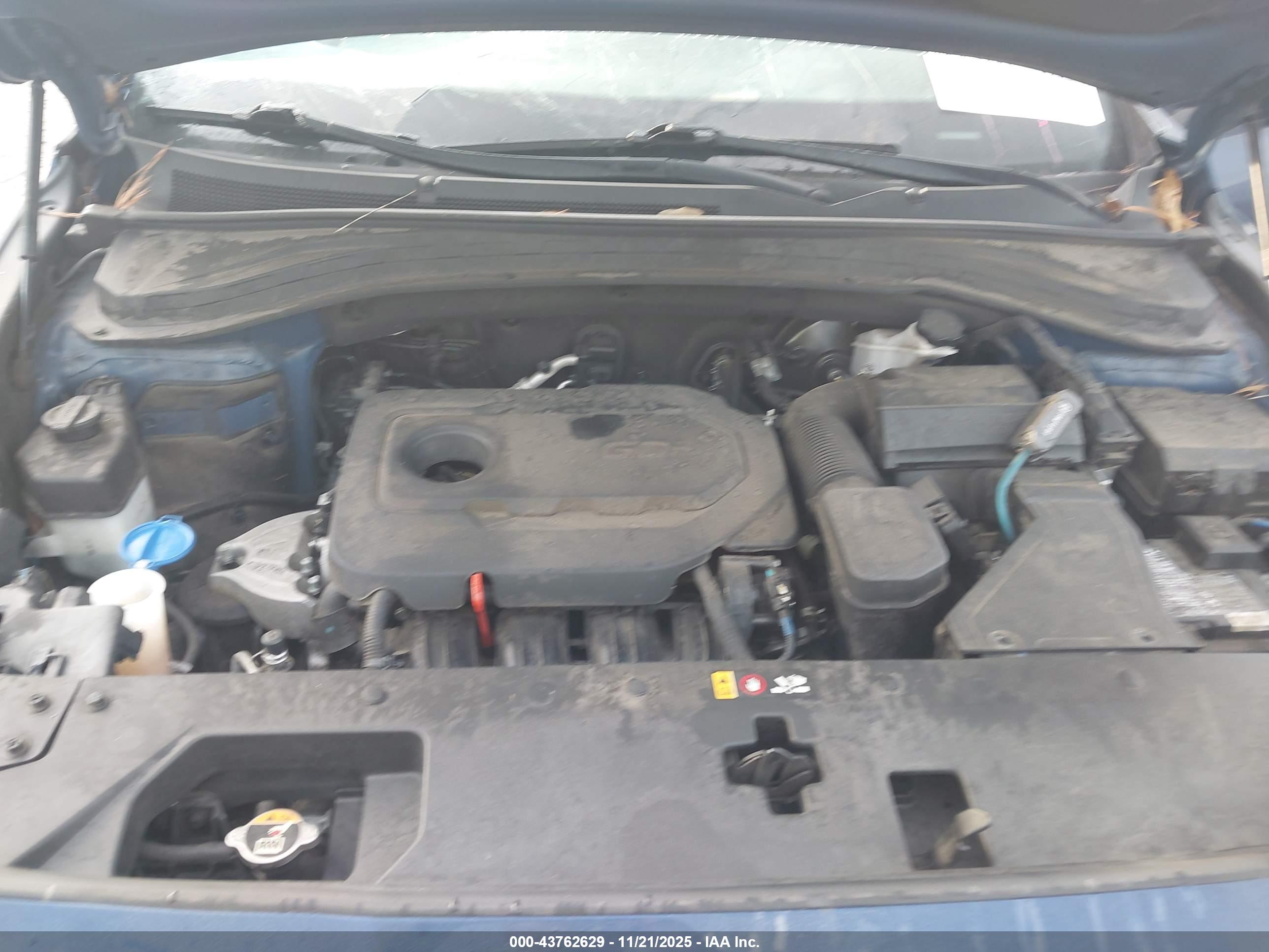 HYUNDAI SANTA image 10