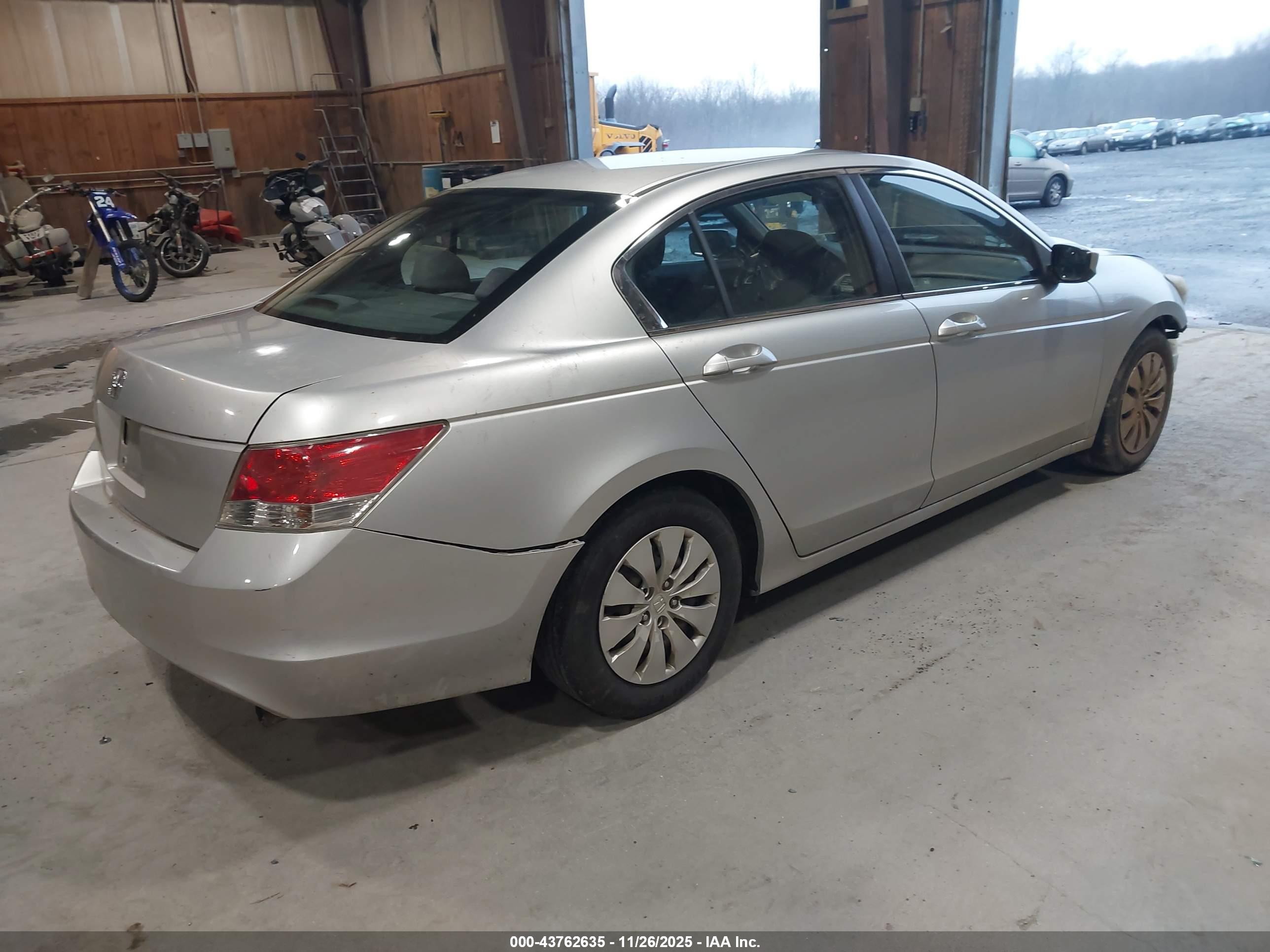 HONDA ACCORD image 4