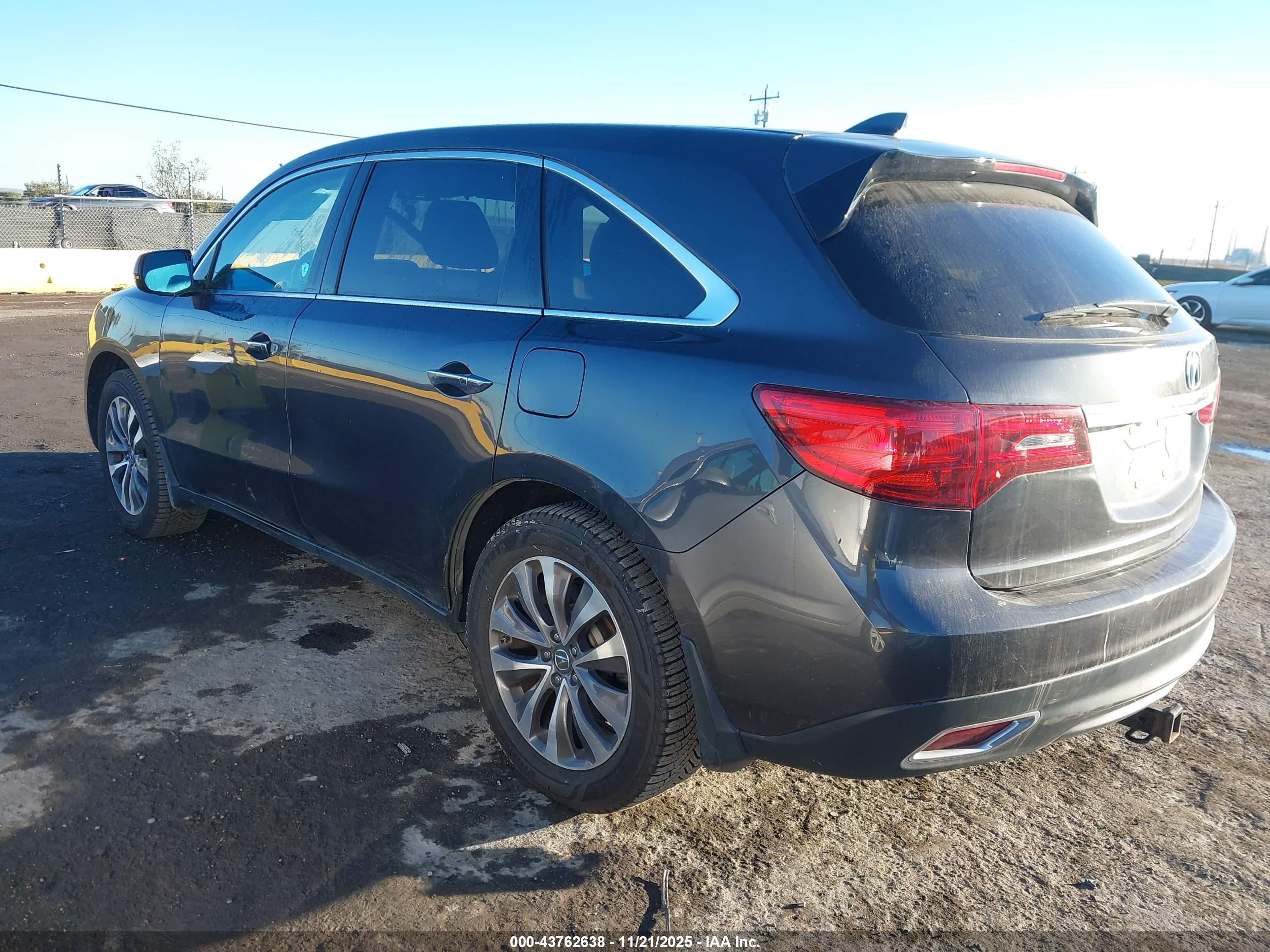 ACURA MDX image 3
