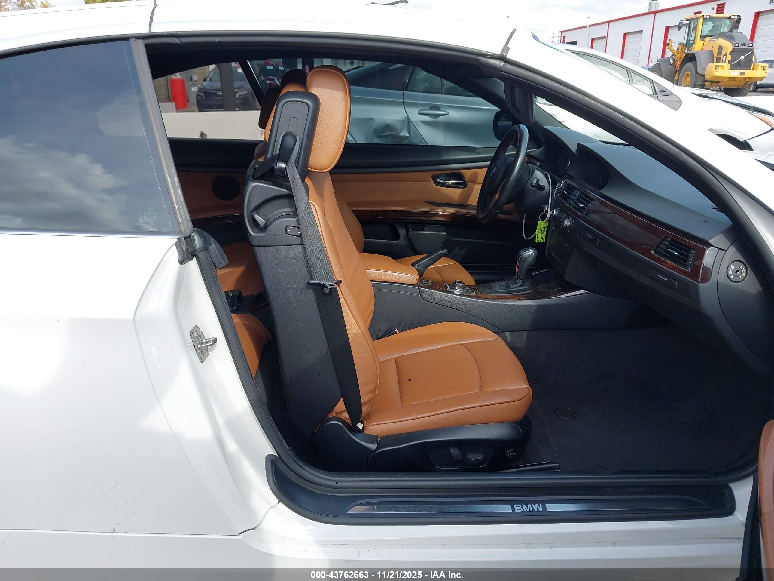 BMW 328I image 5