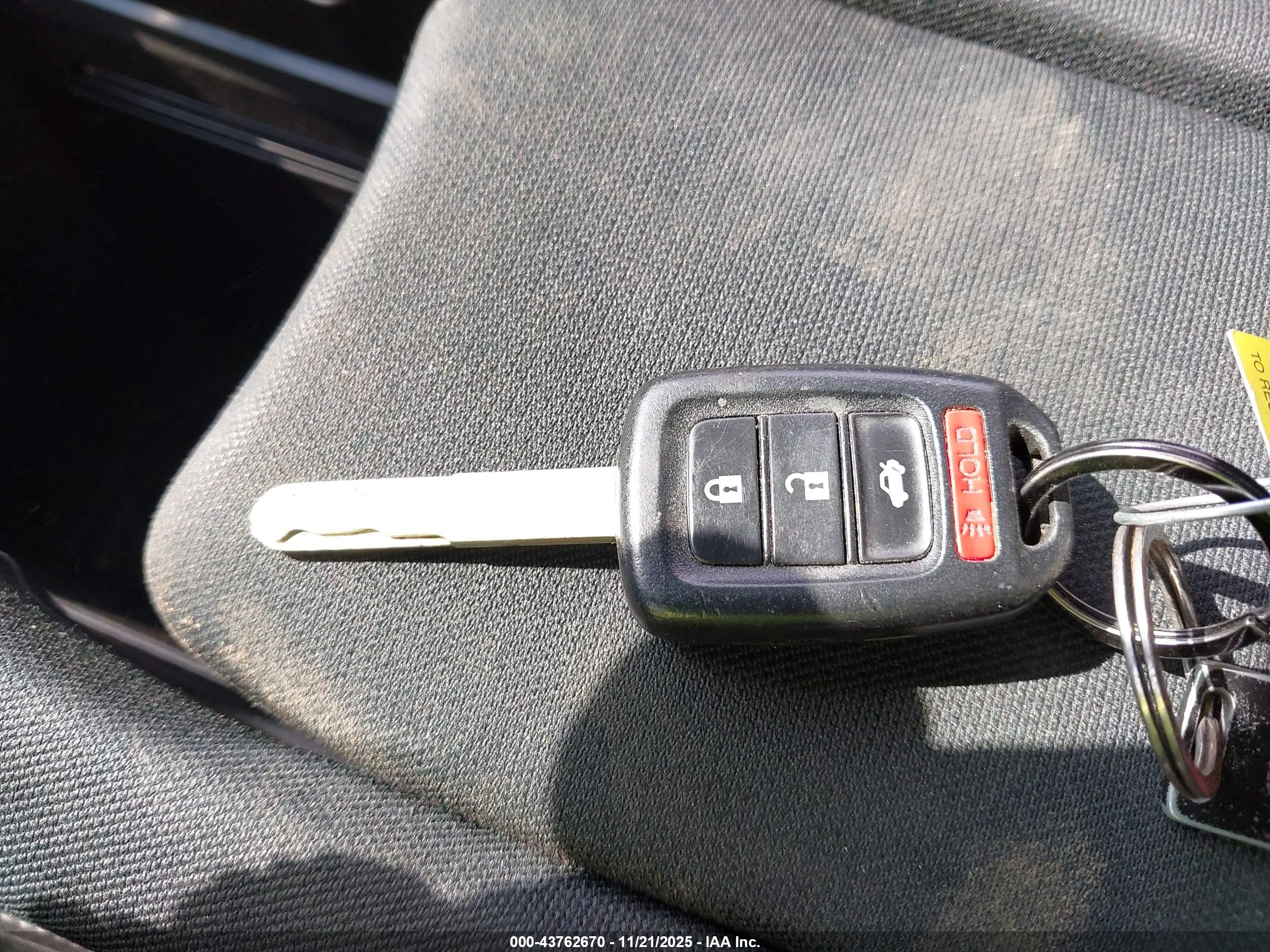 HONDA CIVIC image 11