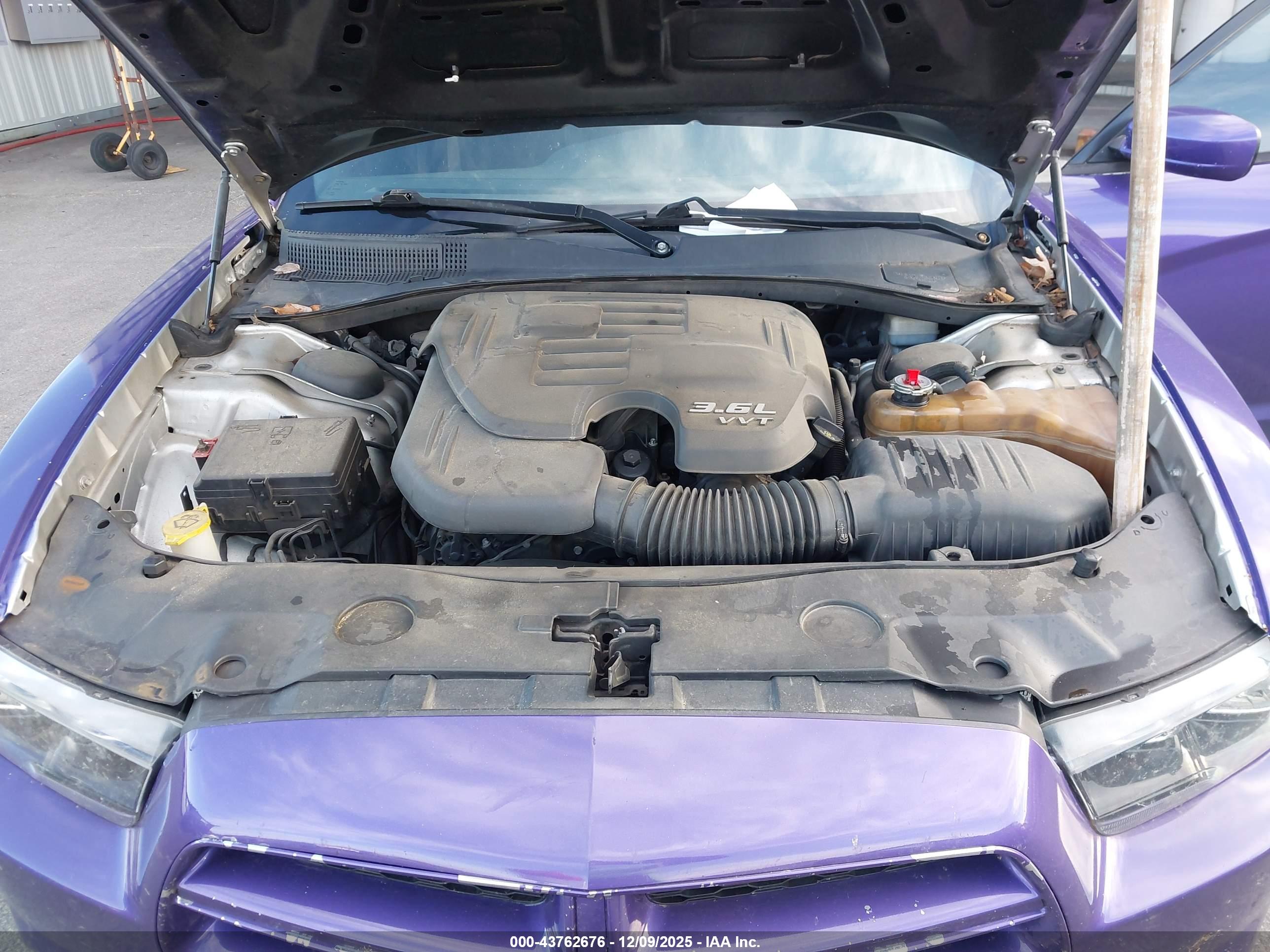 DODGE CHARGER image 10