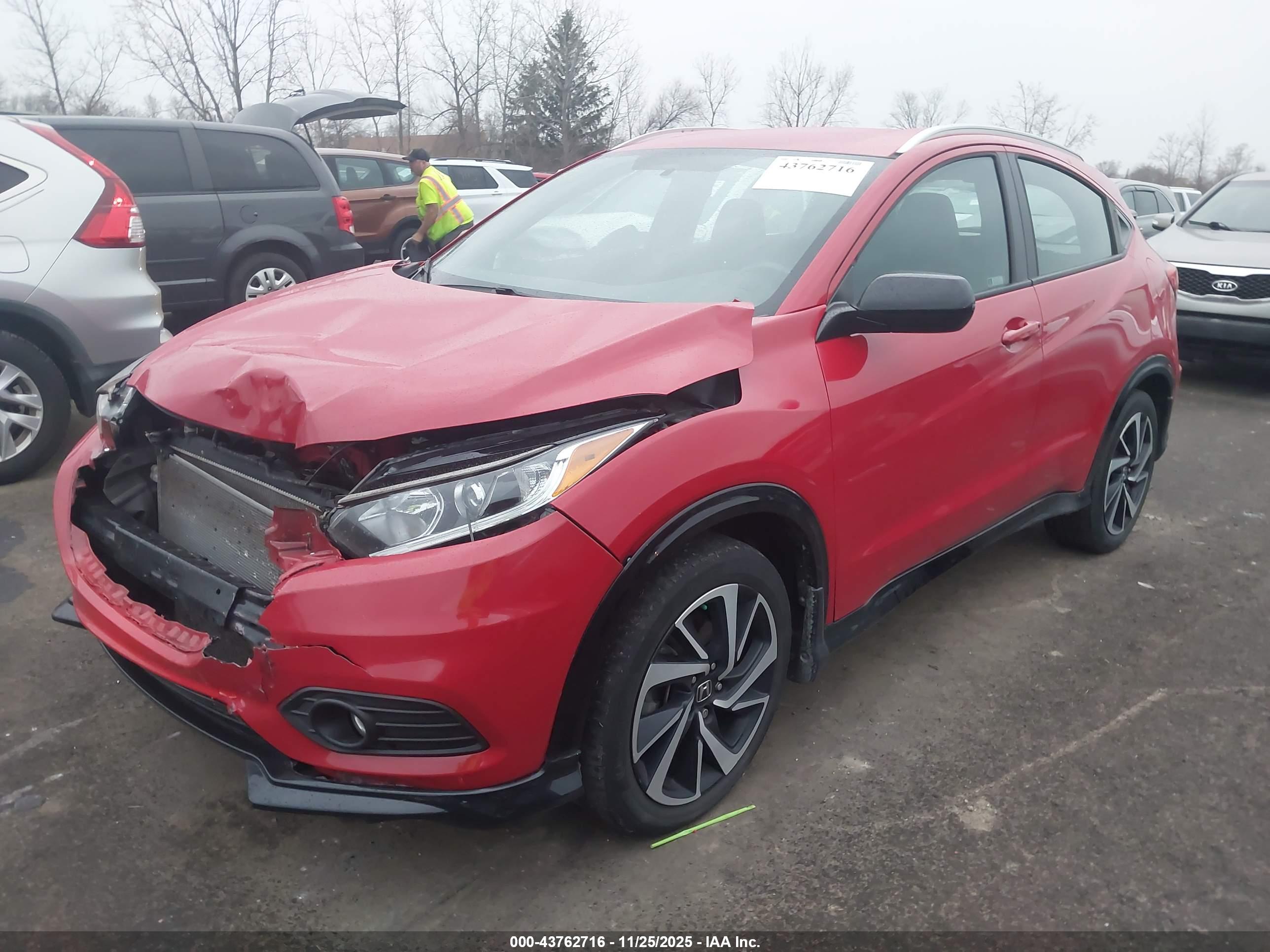 HONDA HR-V image 2