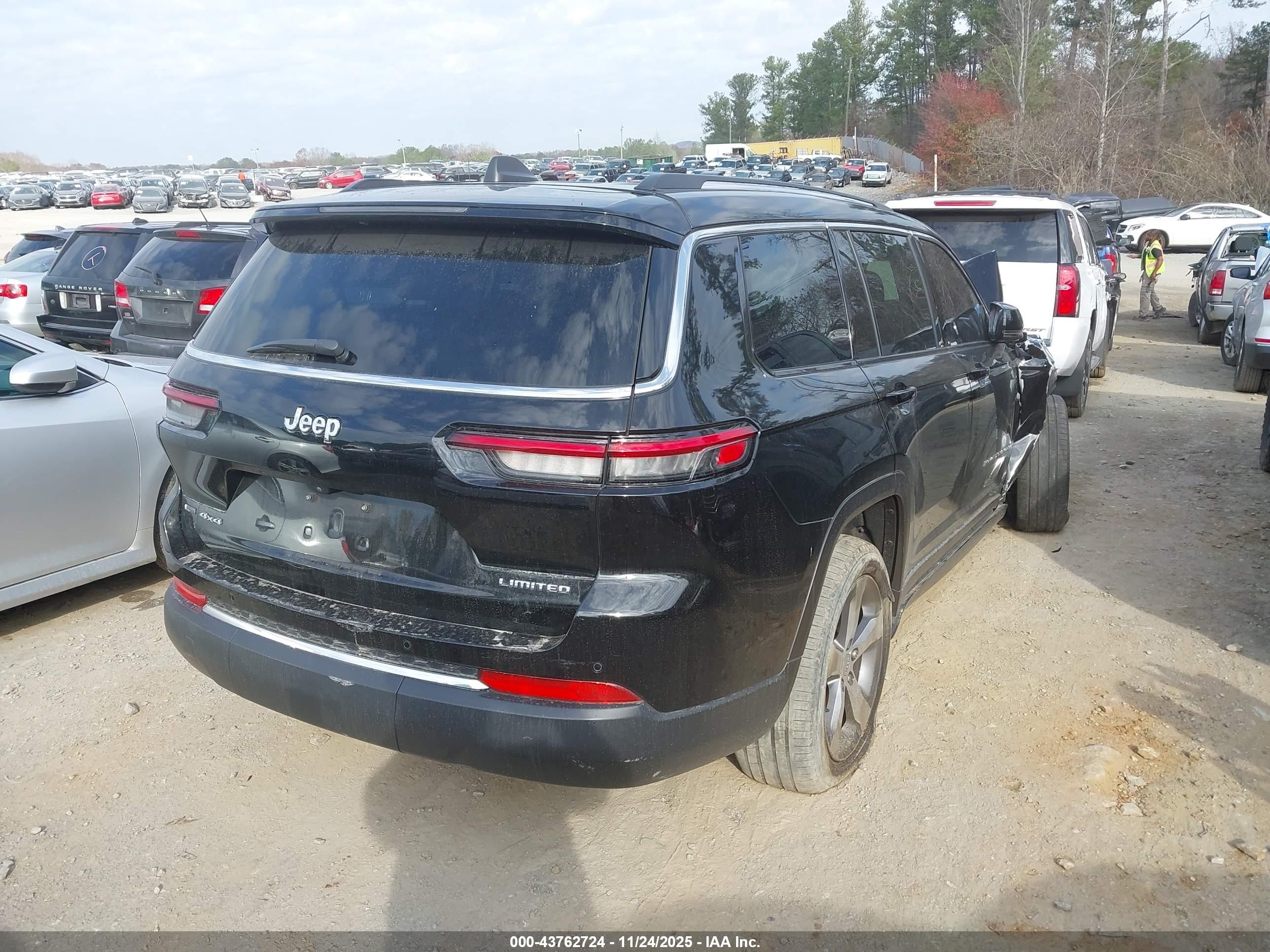 JEEP GRAND image 4