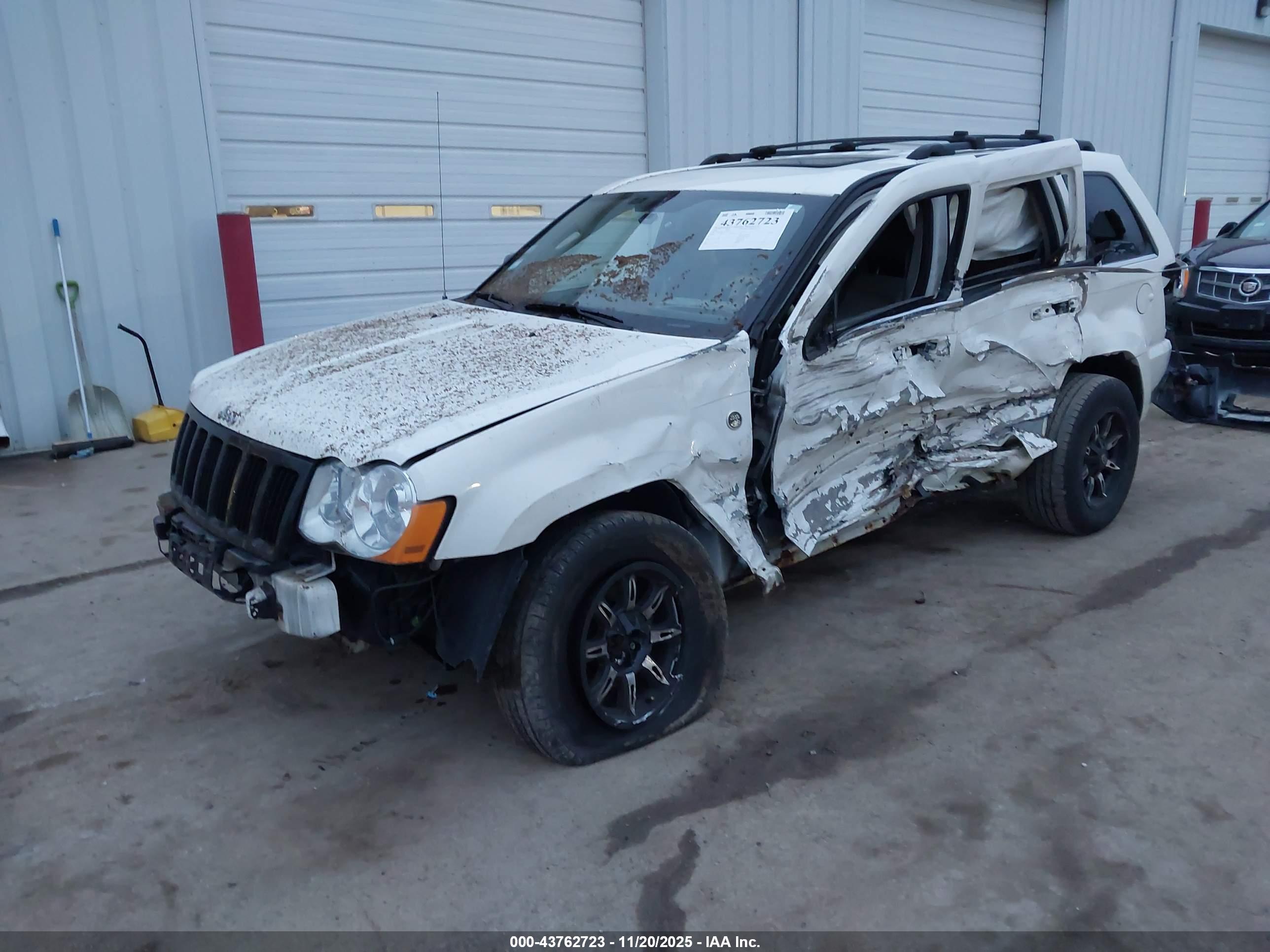 JEEP GRAND image 2