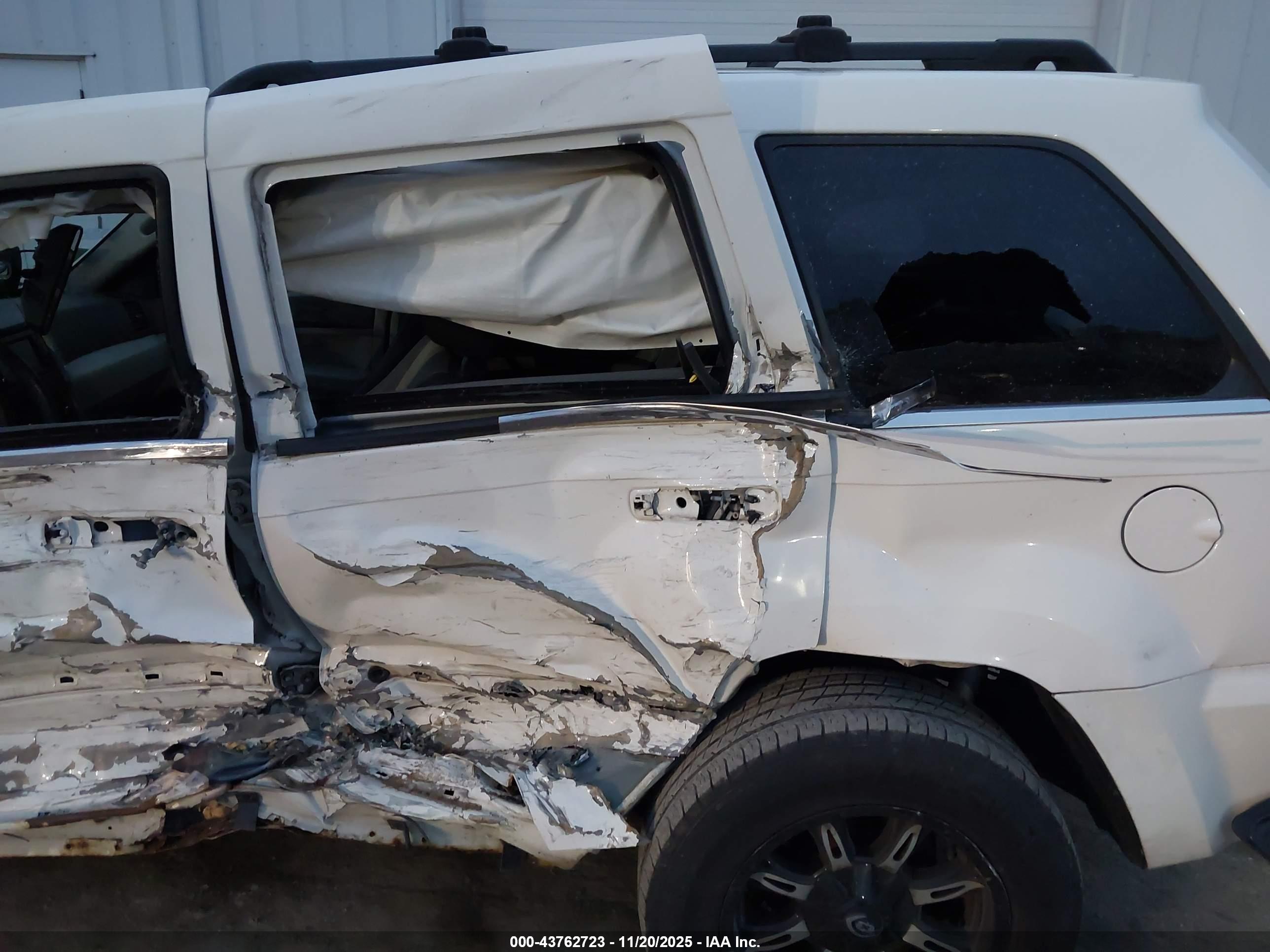 JEEP GRAND image 6