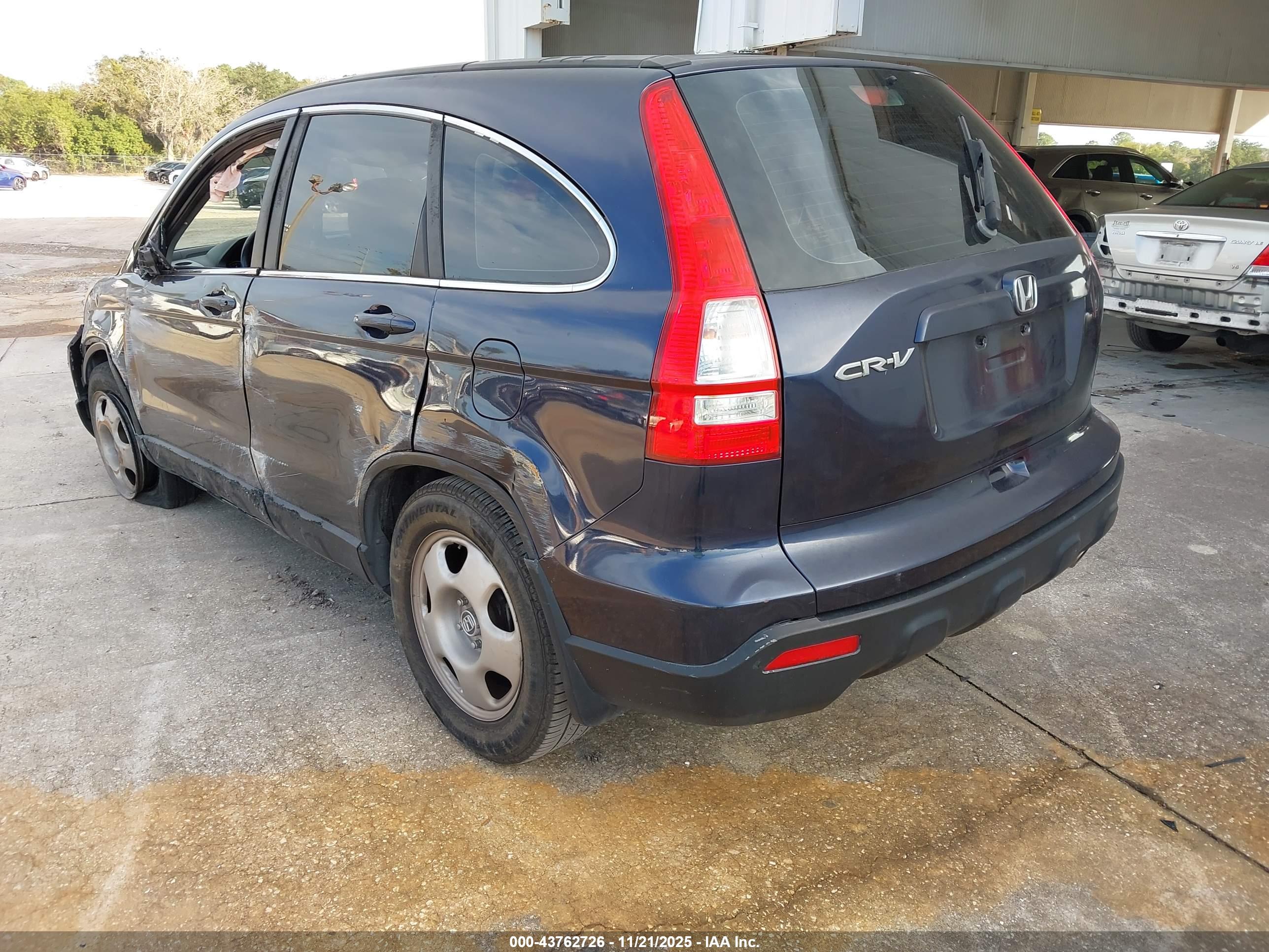 HONDA CR-V image 3