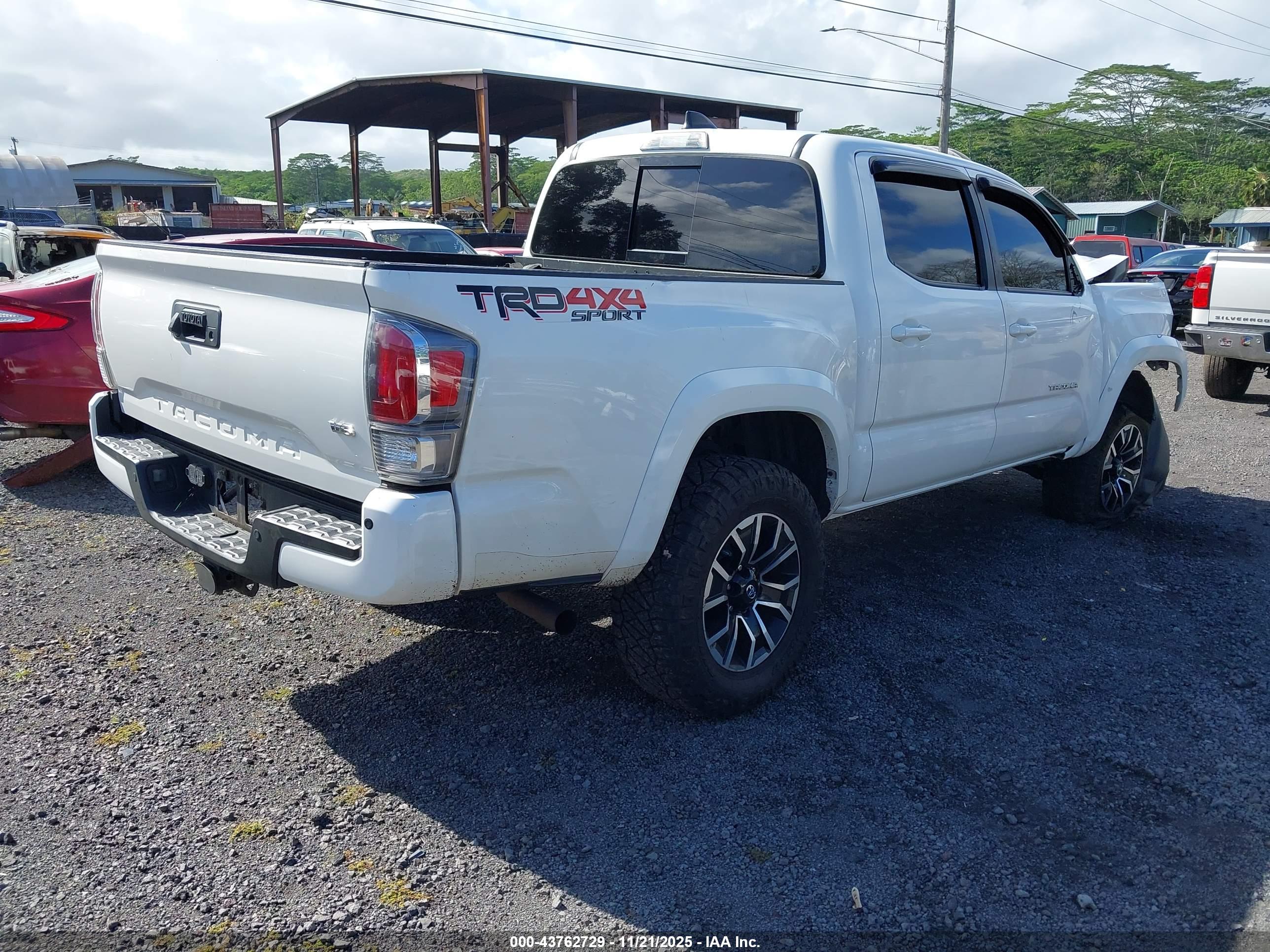 TOYOTA TACOMA image 4