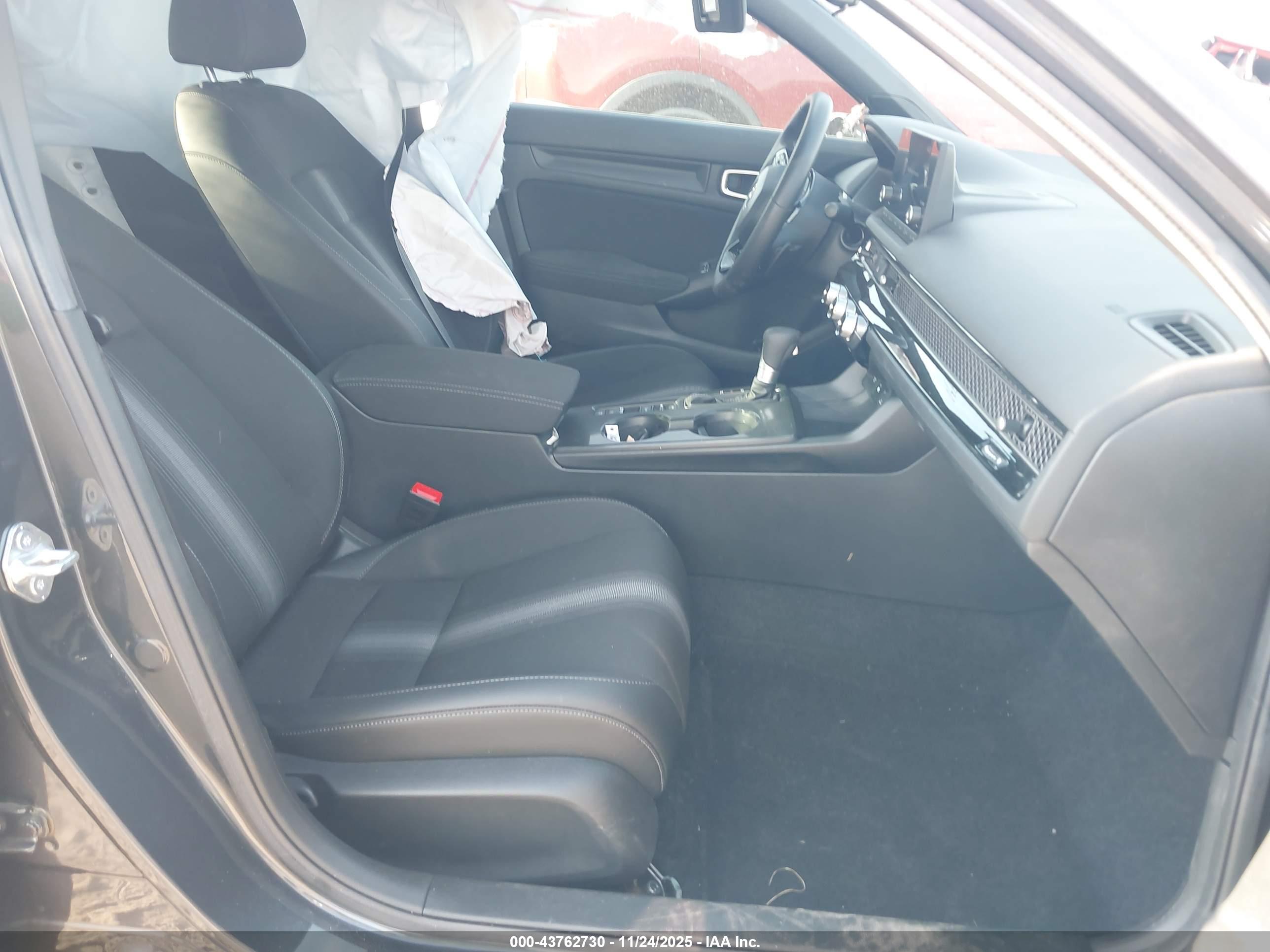 HONDA CIVIC image 5