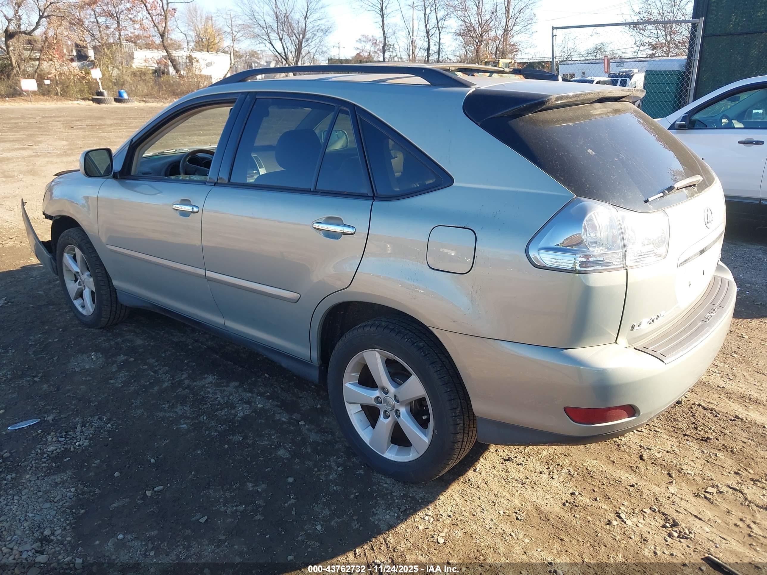 LEXUS RX image 3
