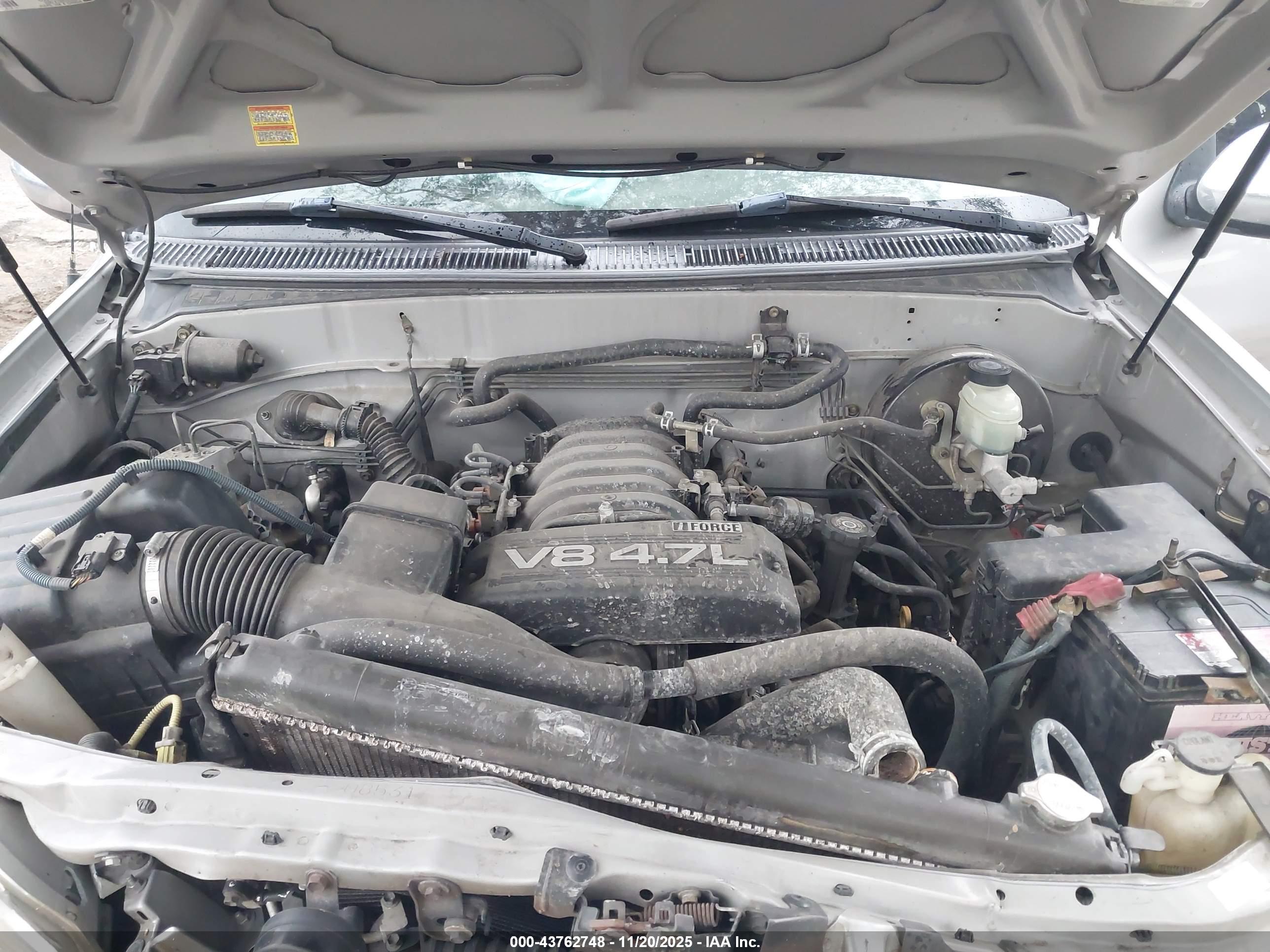 TOYOTA TUNDRA image 10