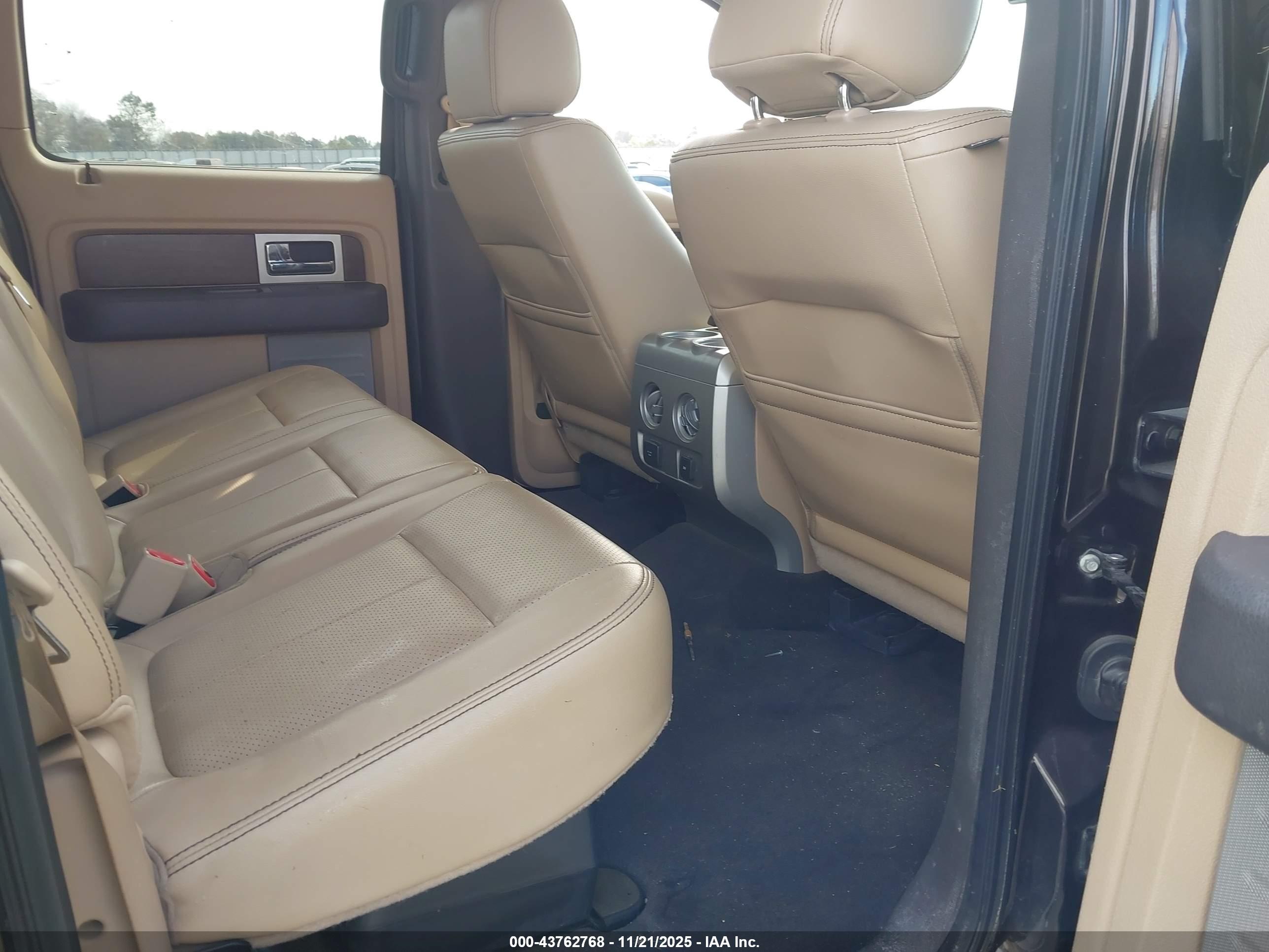 FORD F-150 image 8