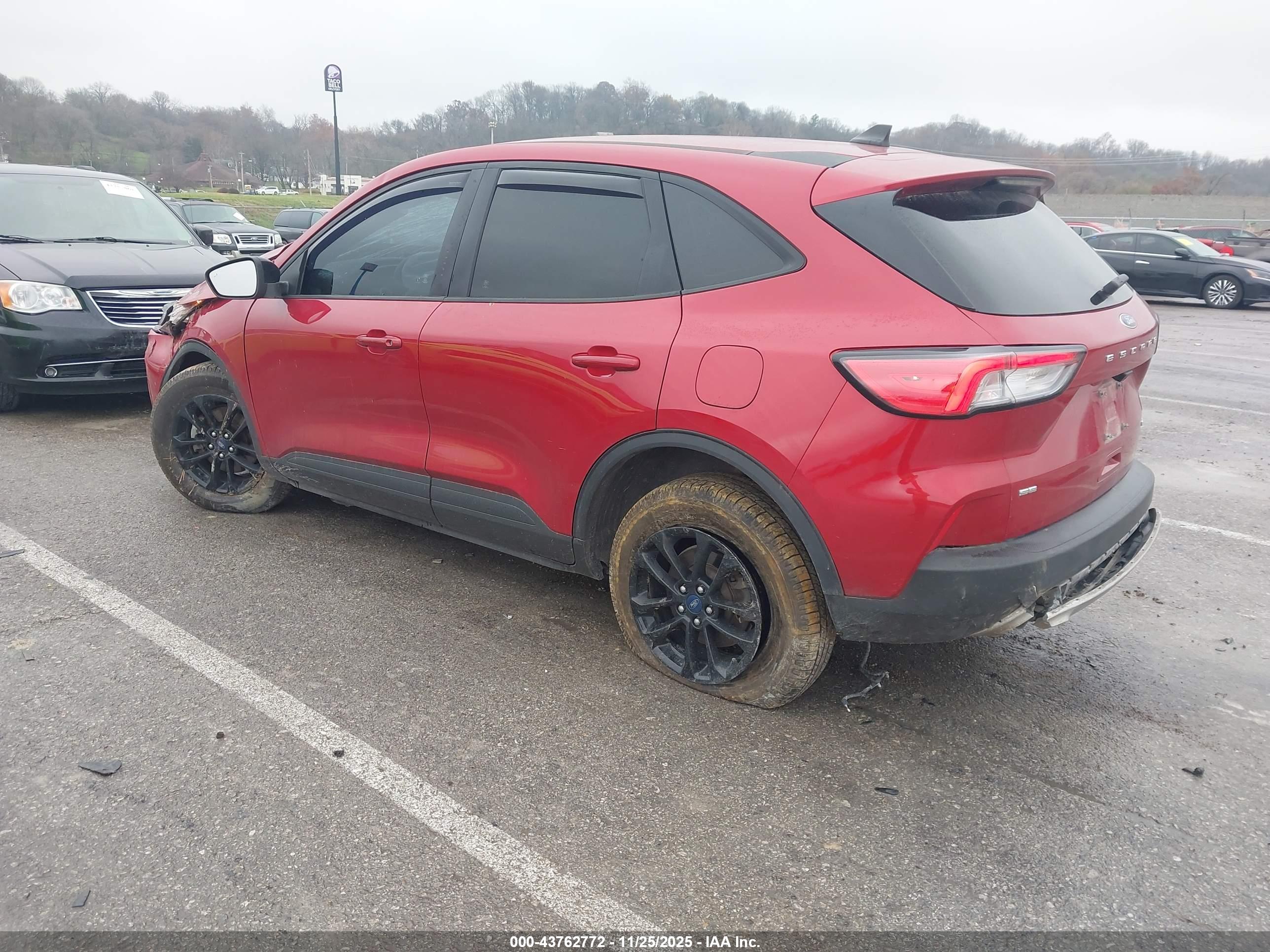 FORD ESCAPE image 3
