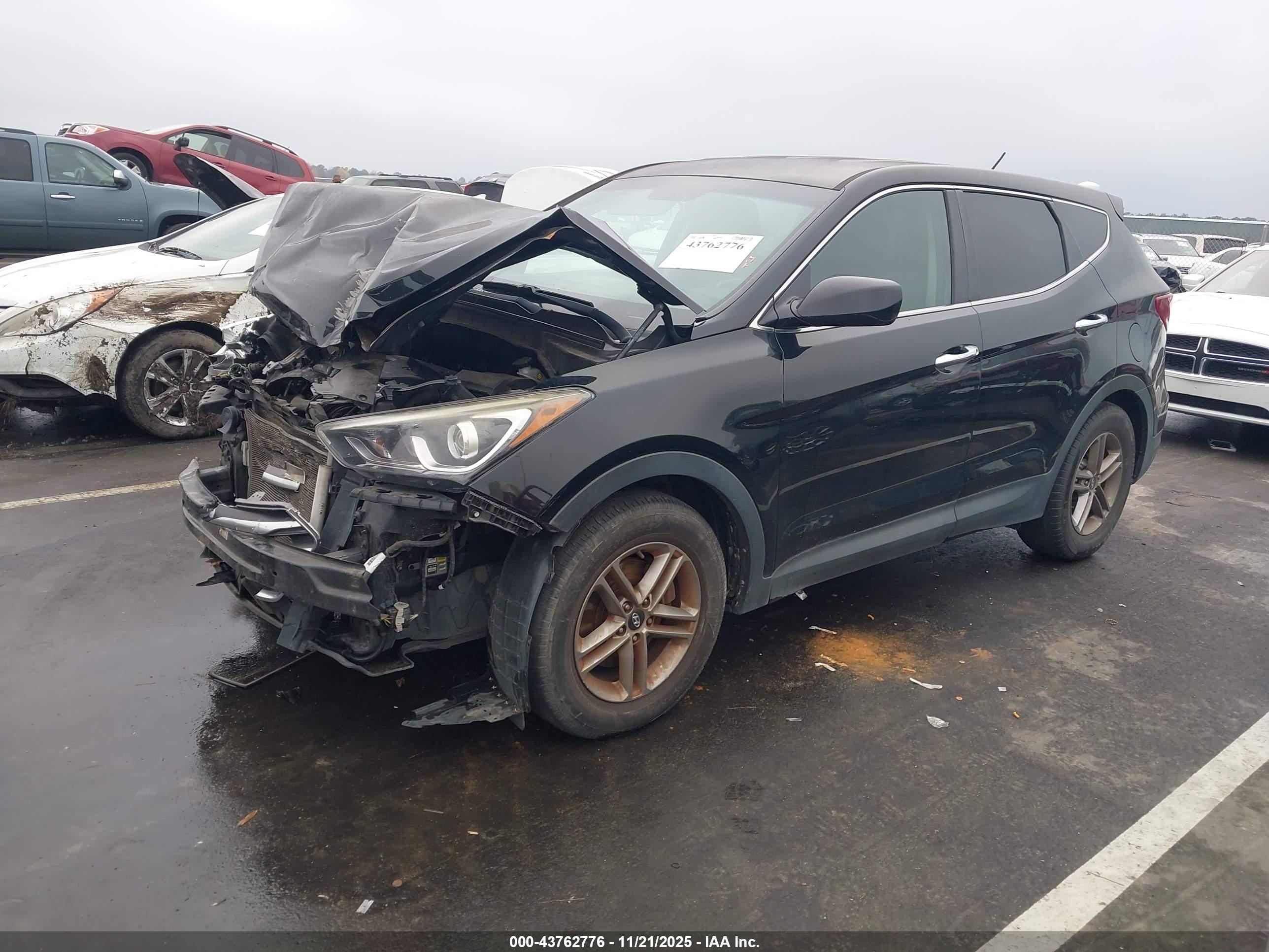 HYUNDAI SANTA image 2