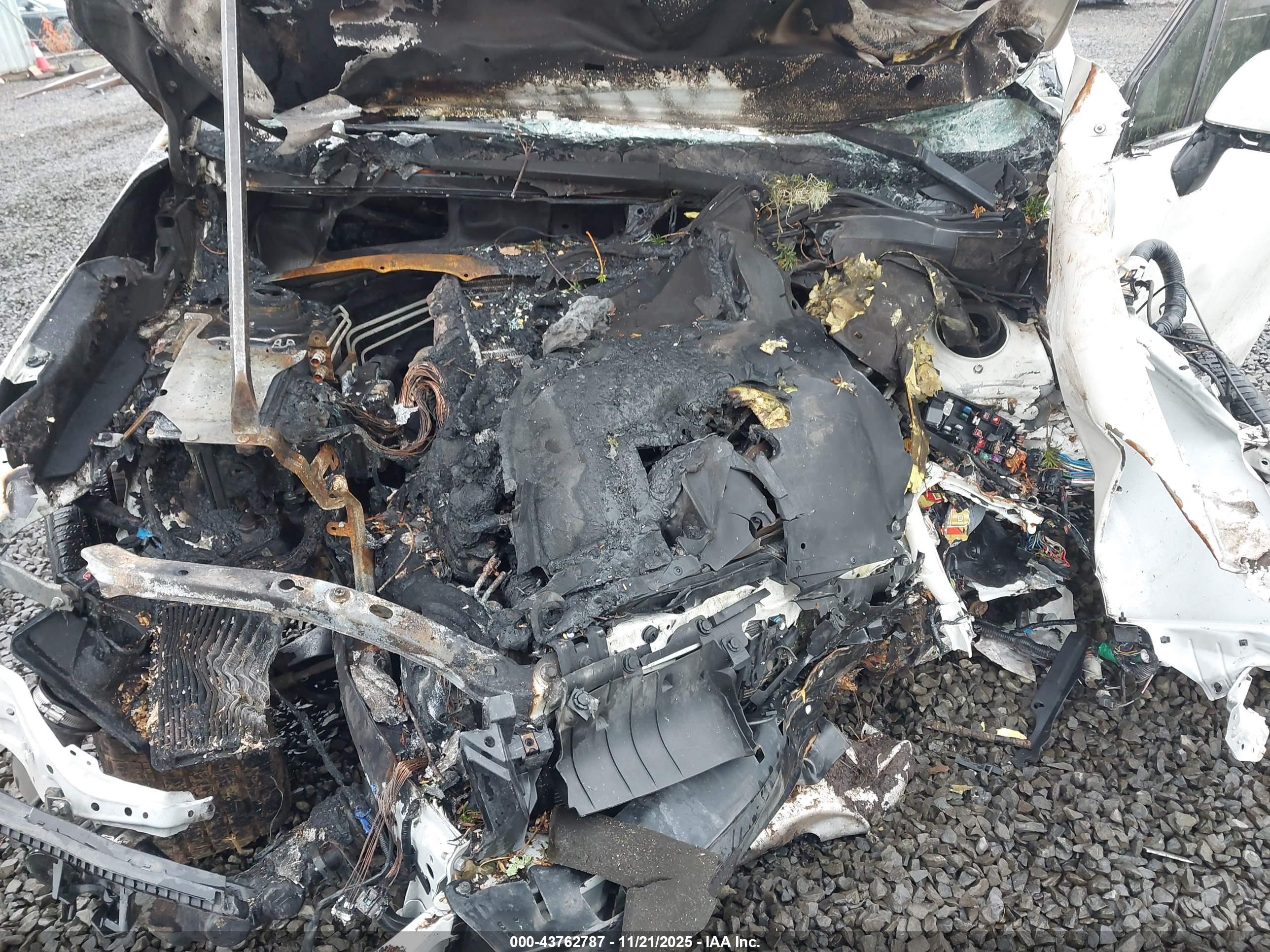 SUBARU FORESTER image 10
