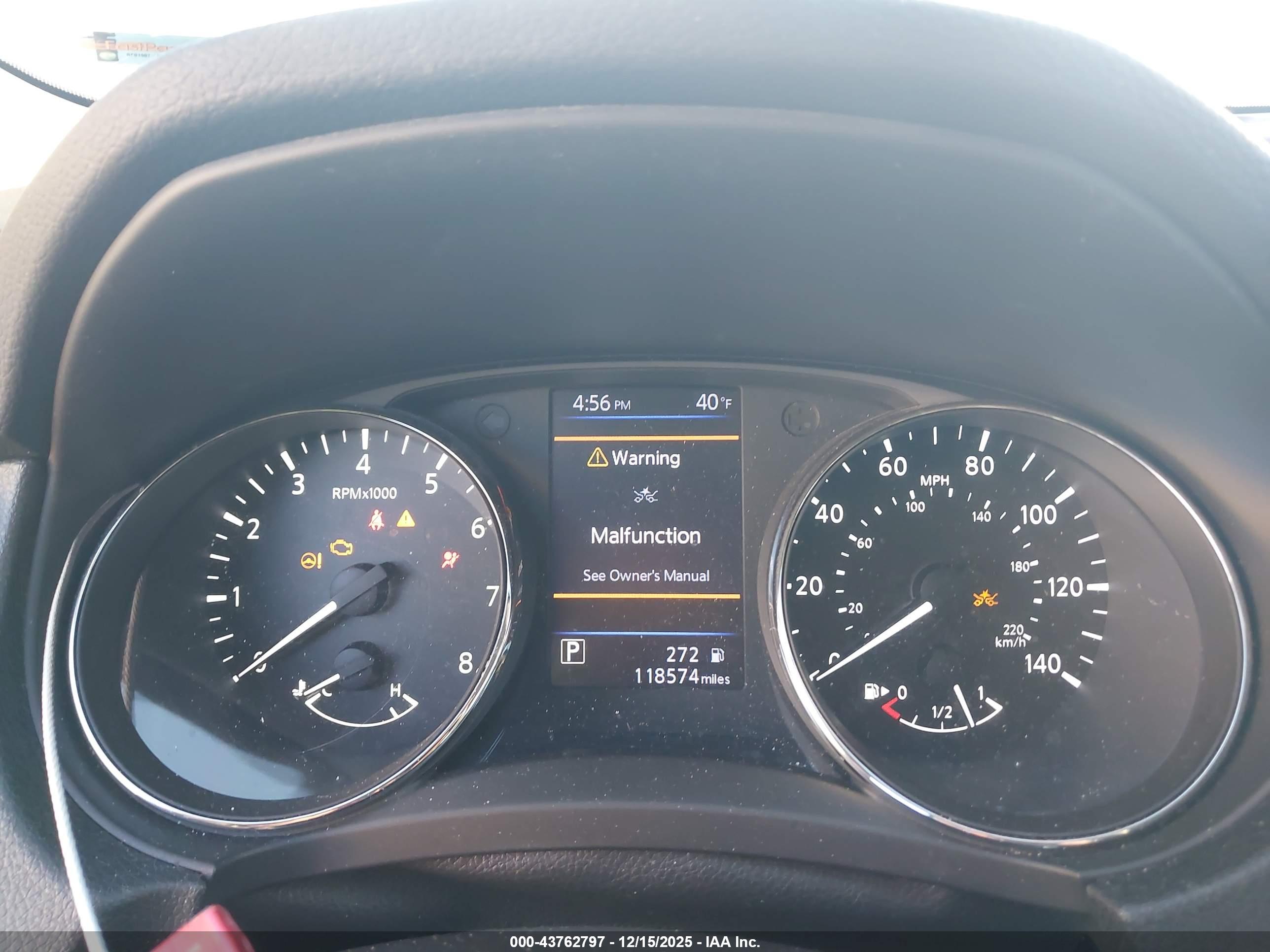 NISSAN ROGUE image 7
