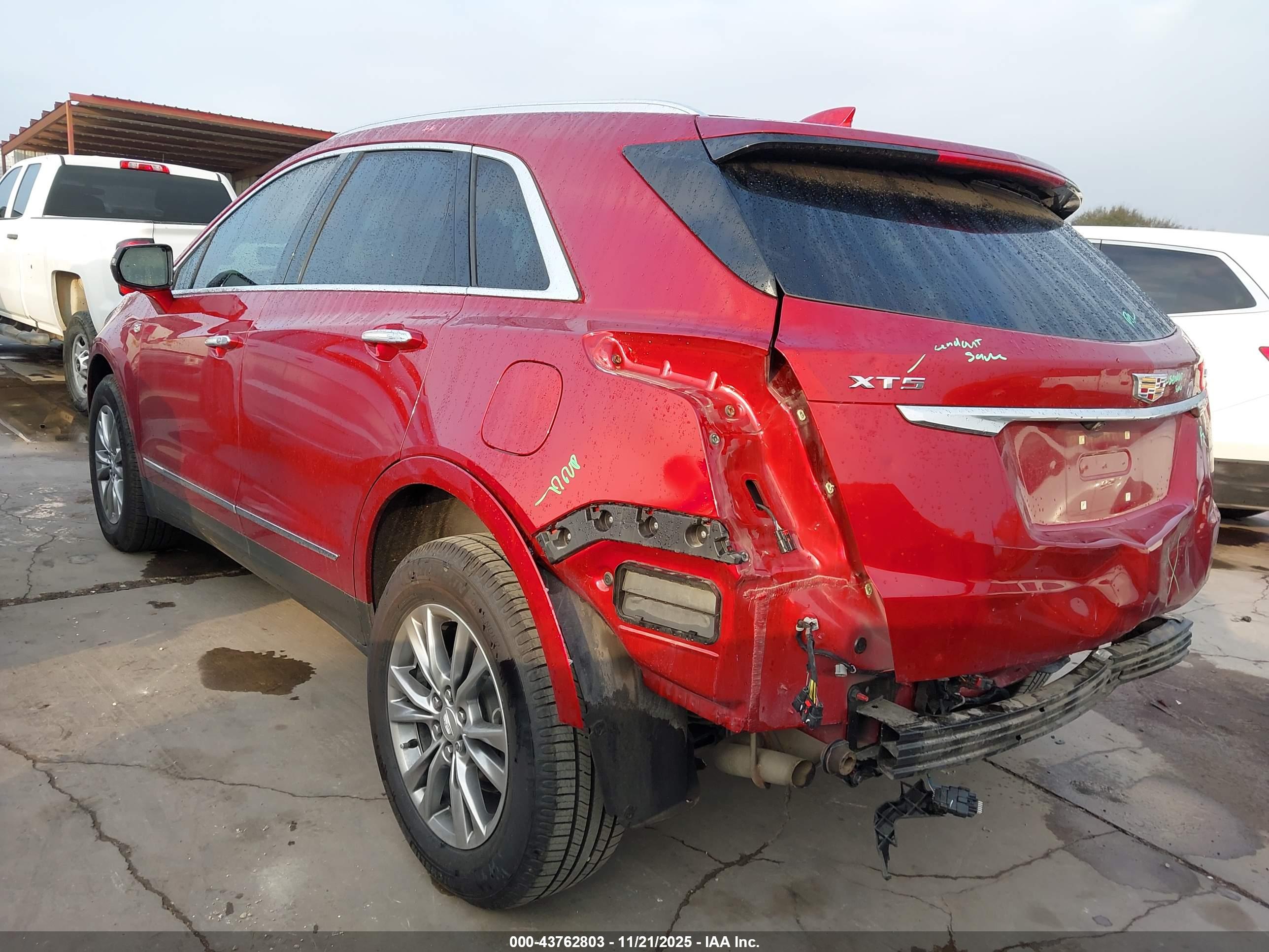 CADILLAC XT5 image 3