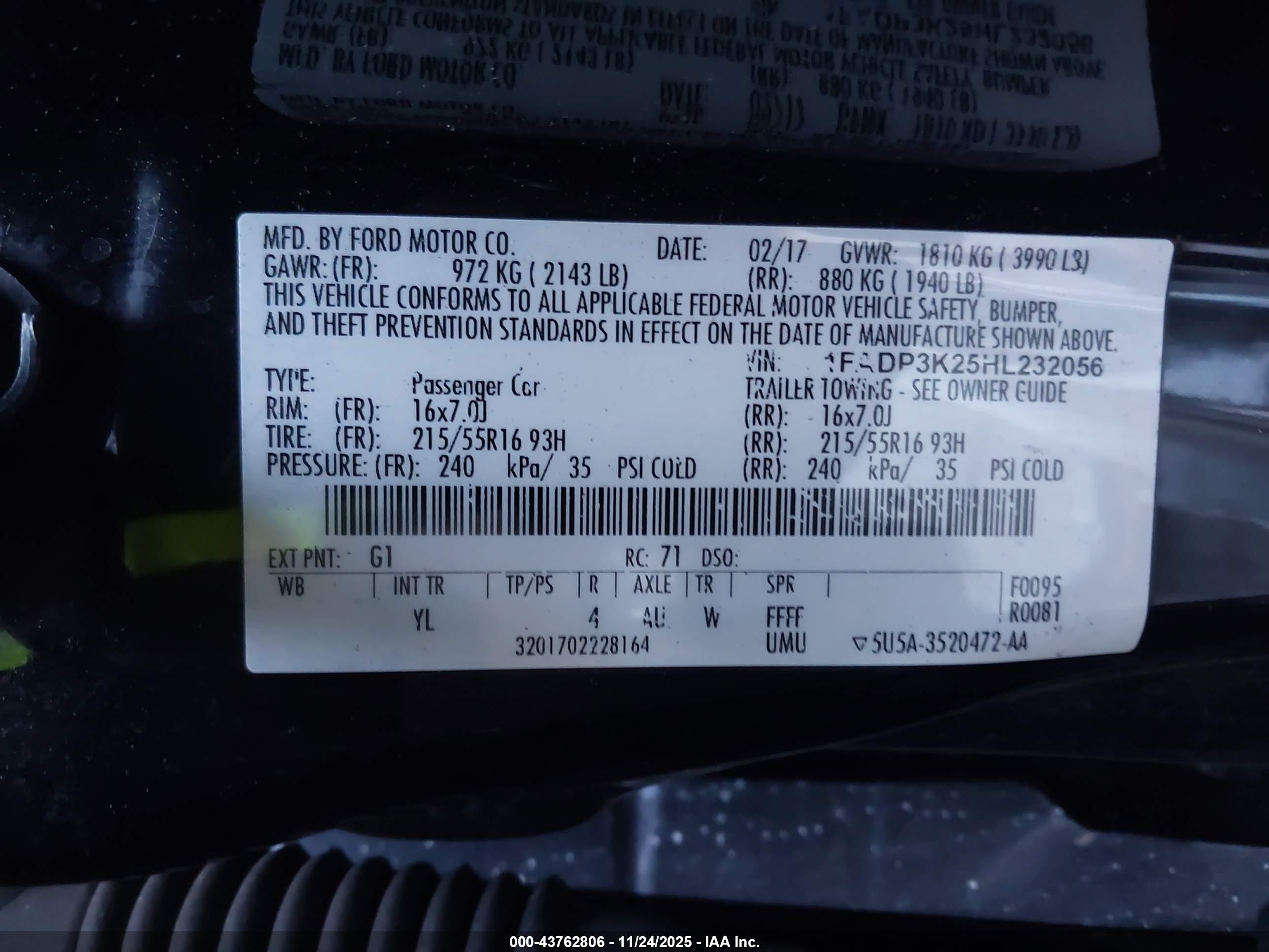 FORD FOCUS image 9