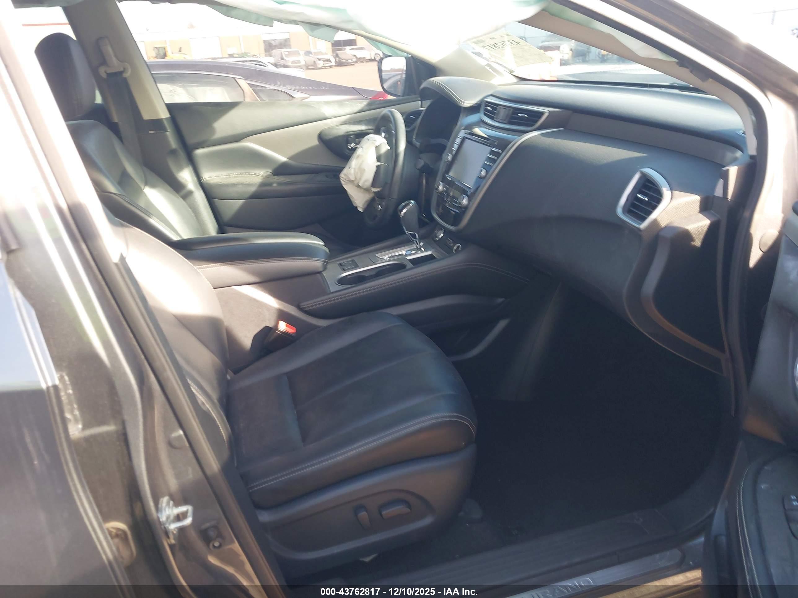 NISSAN MURANO image 5