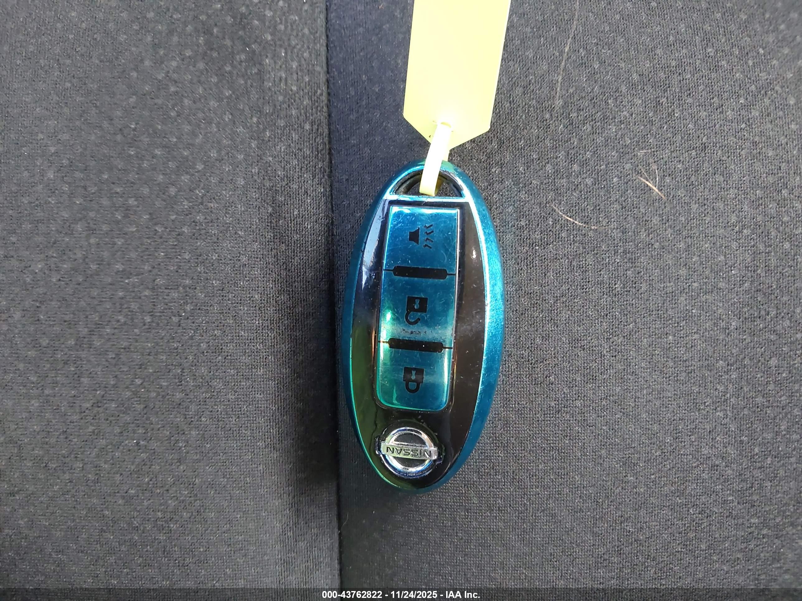 NISSAN MURANO image 11