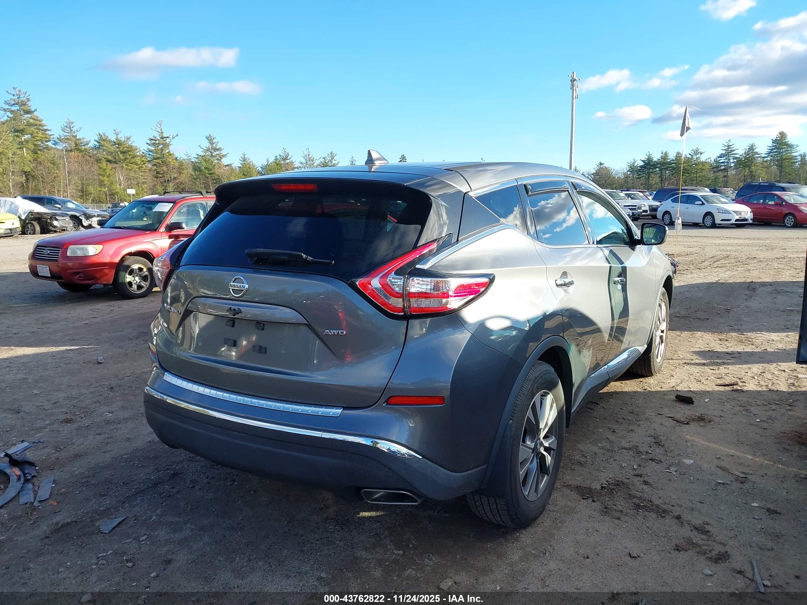 NISSAN MURANO image 4