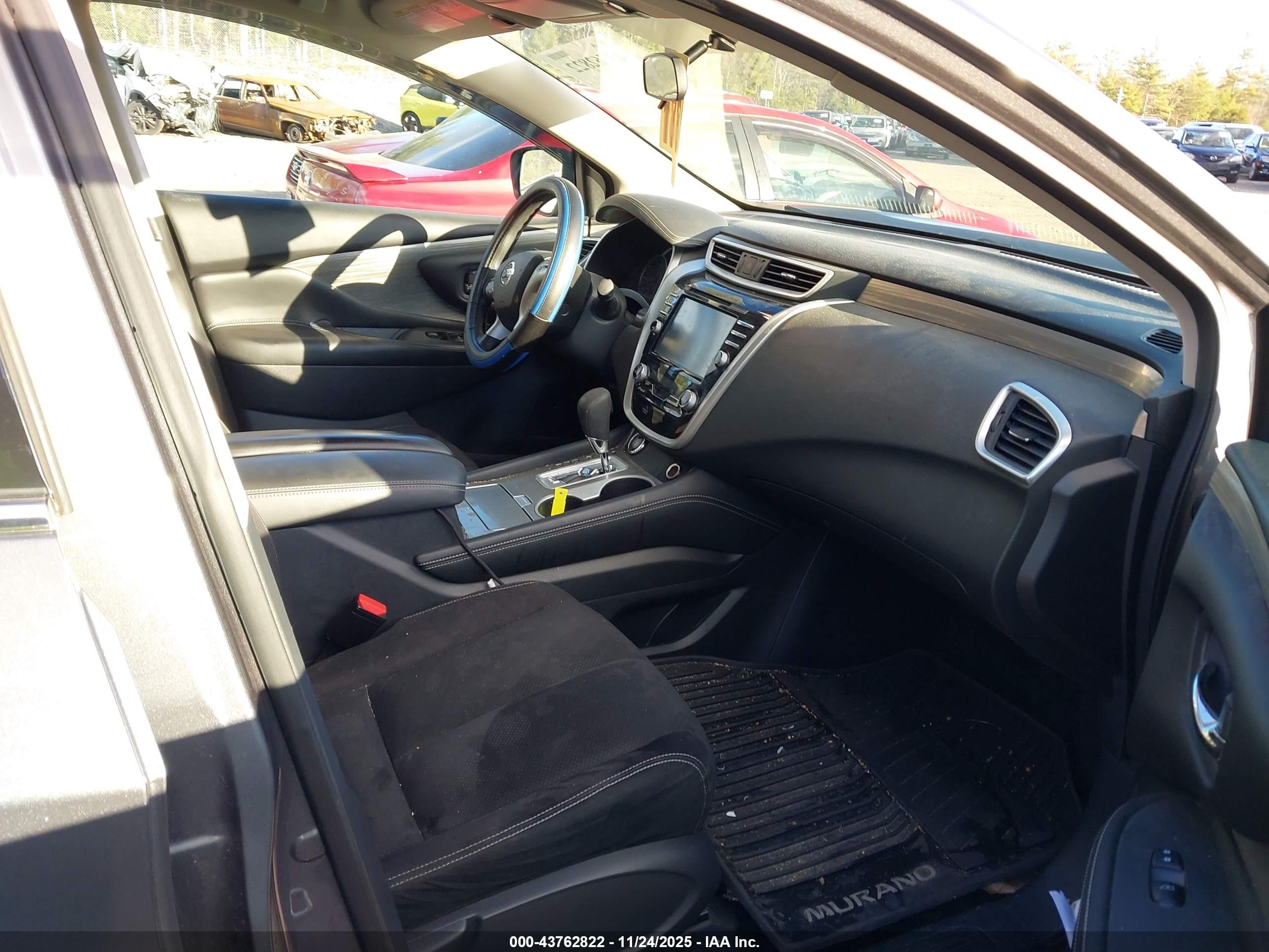 NISSAN MURANO image 5