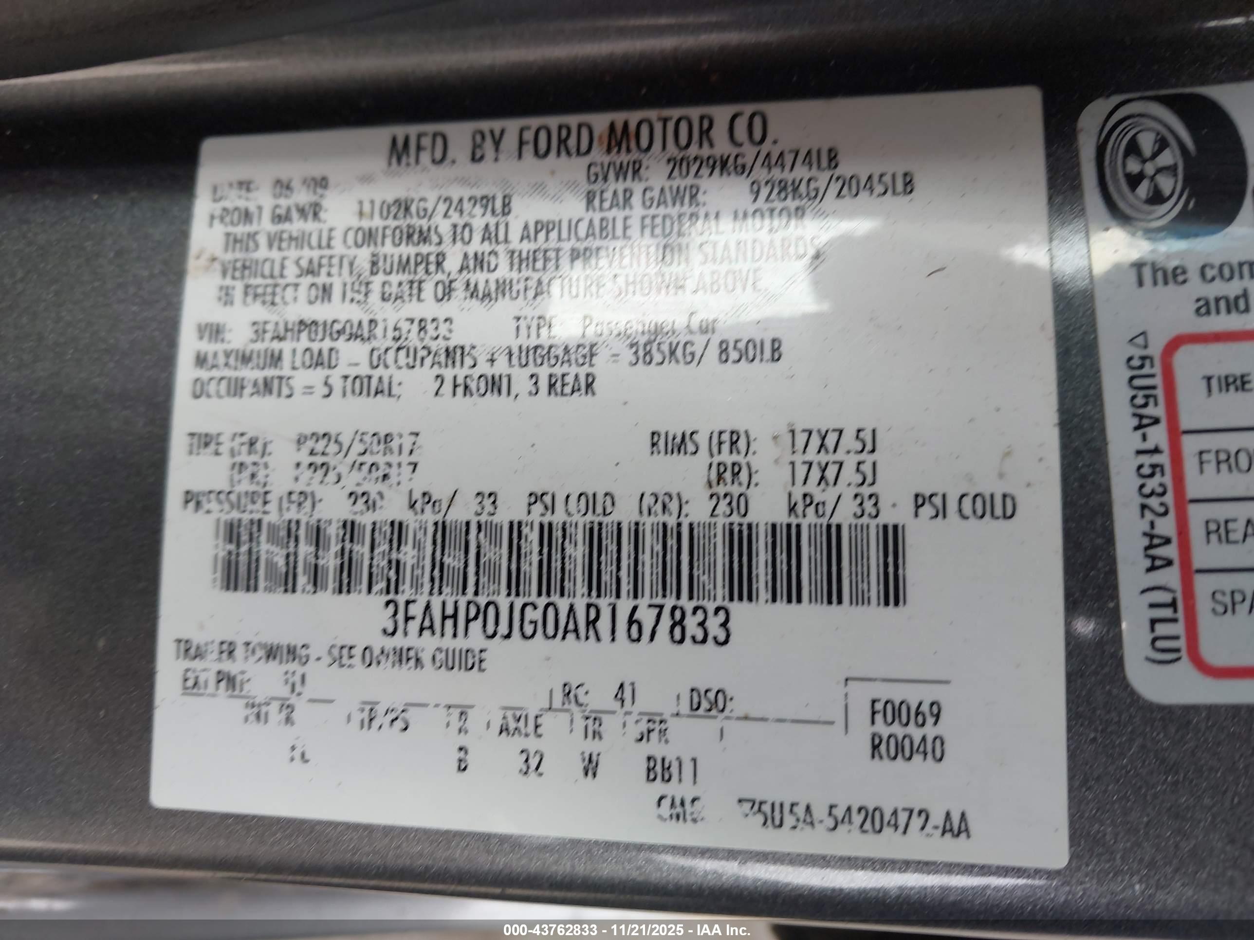 FORD FUSION image 9