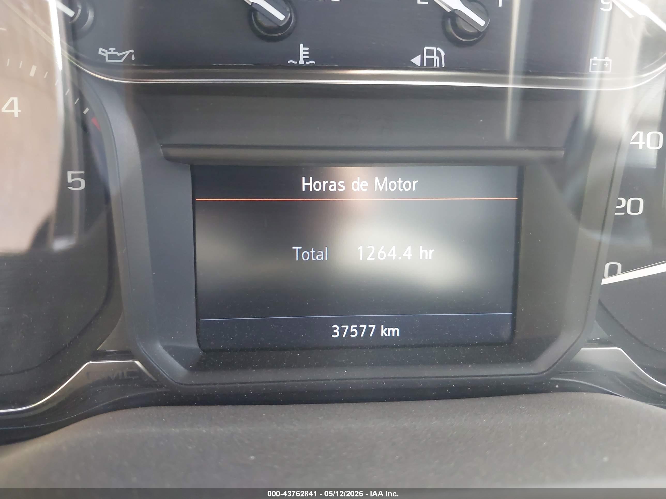 GMC SIERRA image 6