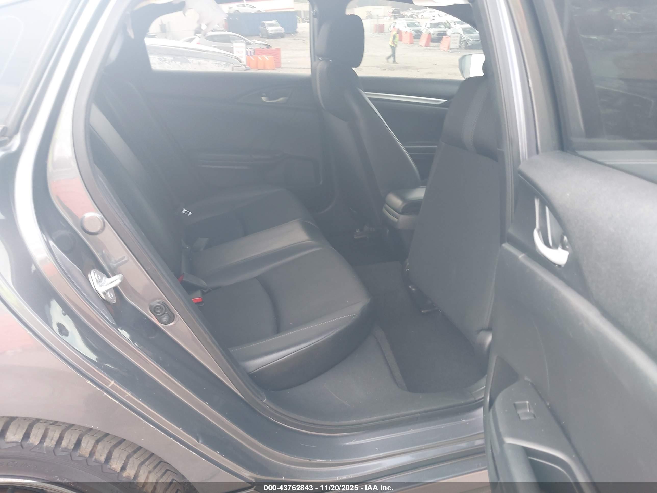 HONDA CIVIC image 8