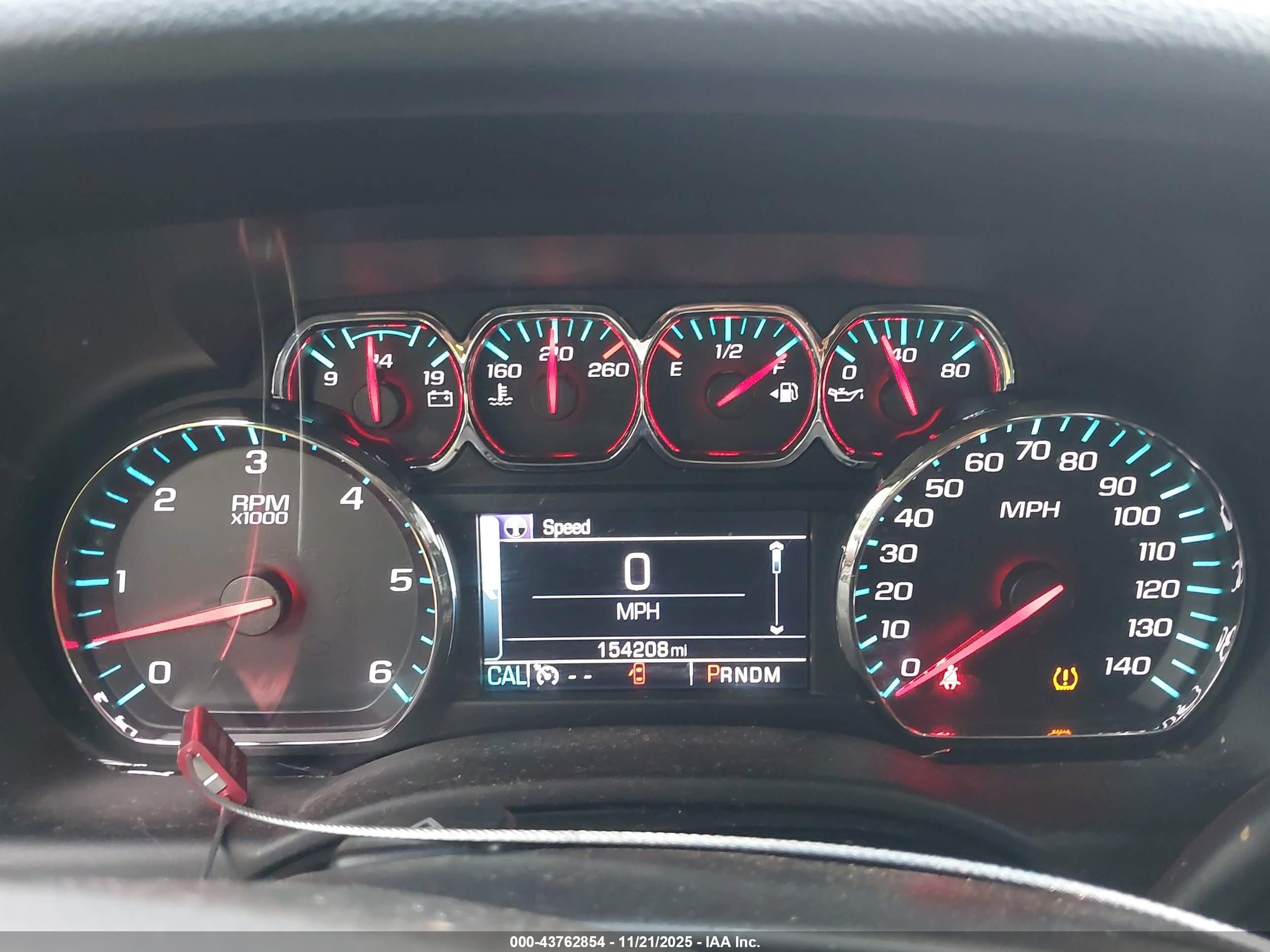 CHEVROLET TAHOE image 7